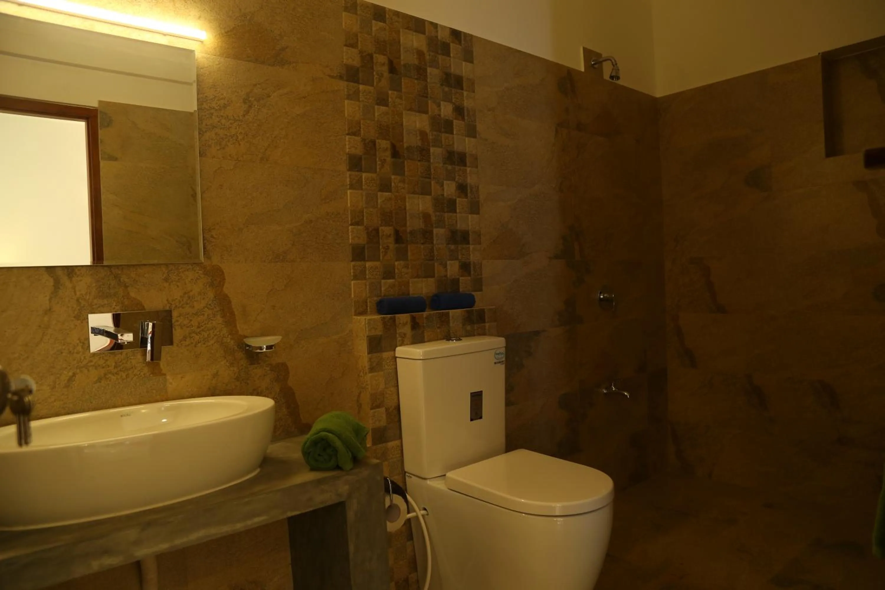 Bathroom in Hikka Regent Hotel