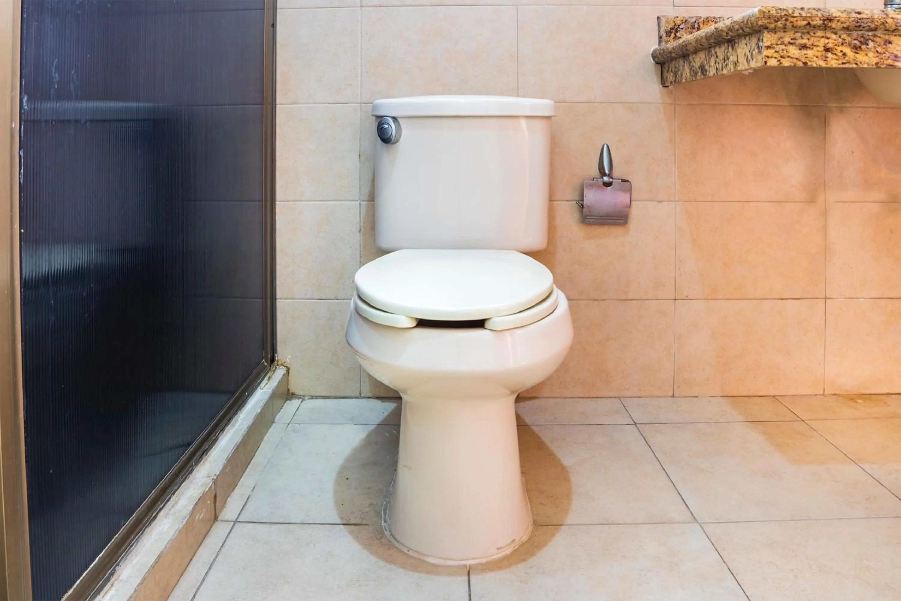 Bathroom in Collection O Hotel Mocambo, Boca del Río