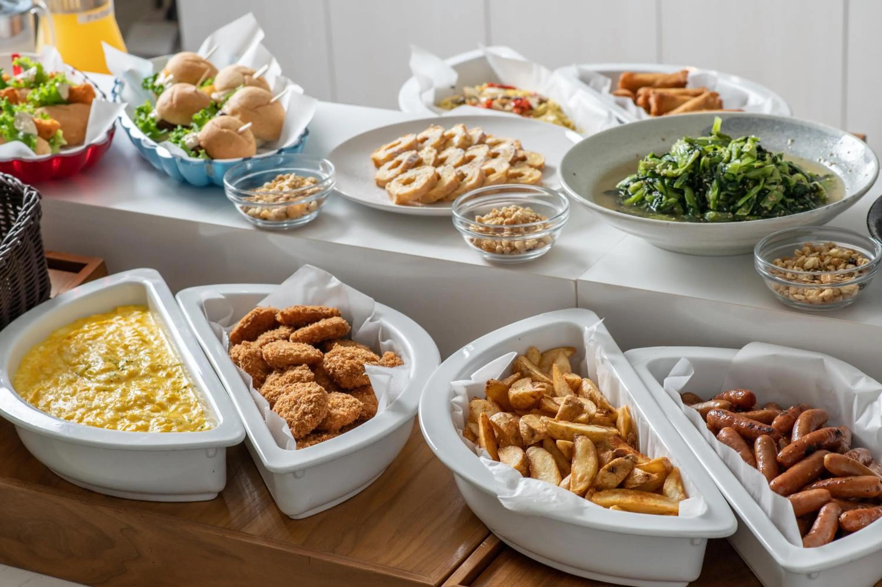 Buffet breakfast in Hotel Vista Kanazawa