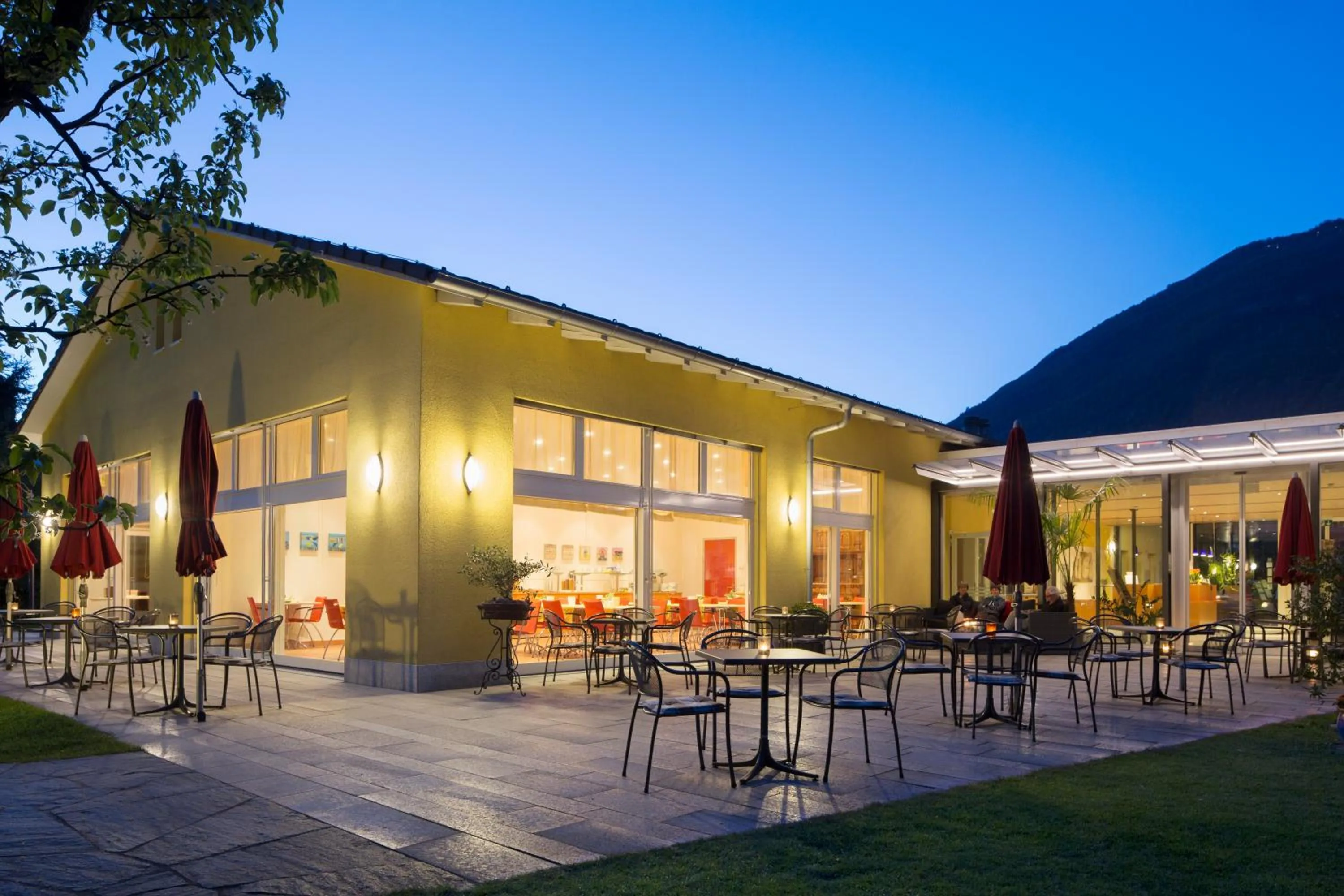 Property building in Parkhotel Emmaus - Casa del Sole