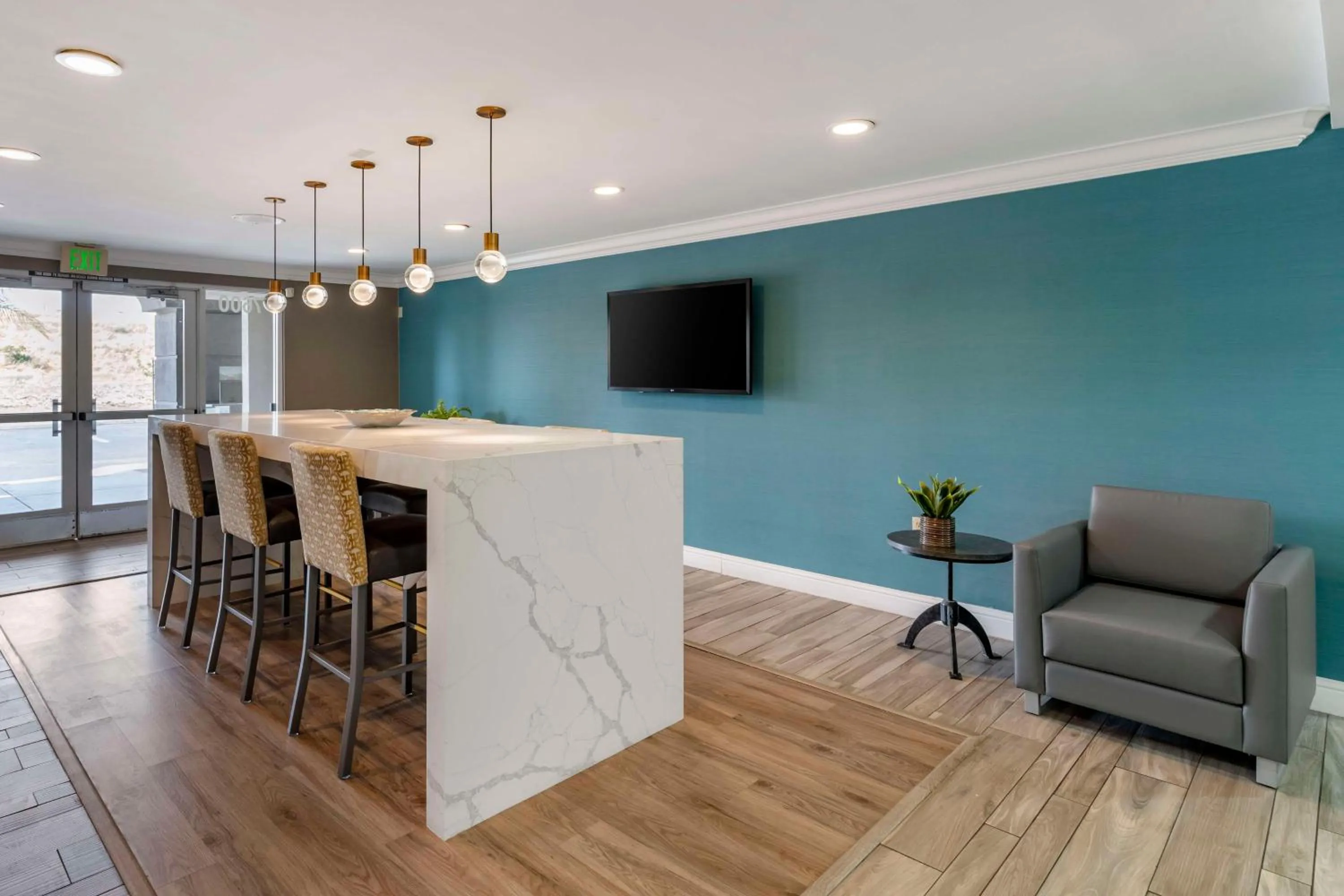 Breakfast in Best Western Plus Vineyard Inn