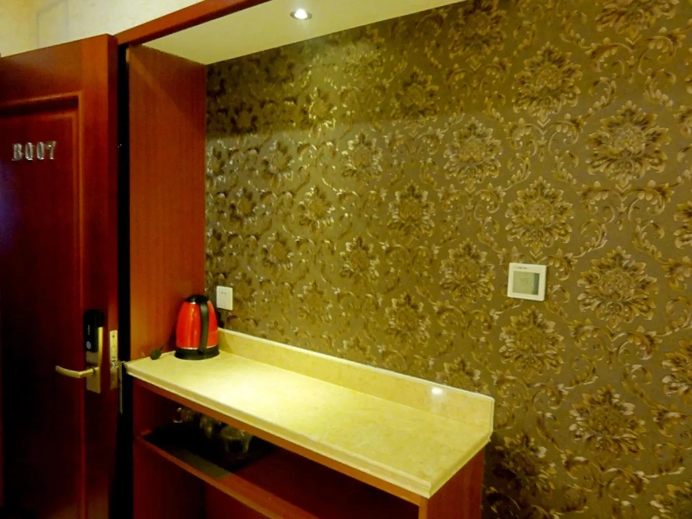 Hua Qi Kaiserdom Hotel Zhongshan Road St Michael's Cathedral and Zhanqiao Pier Qingdao