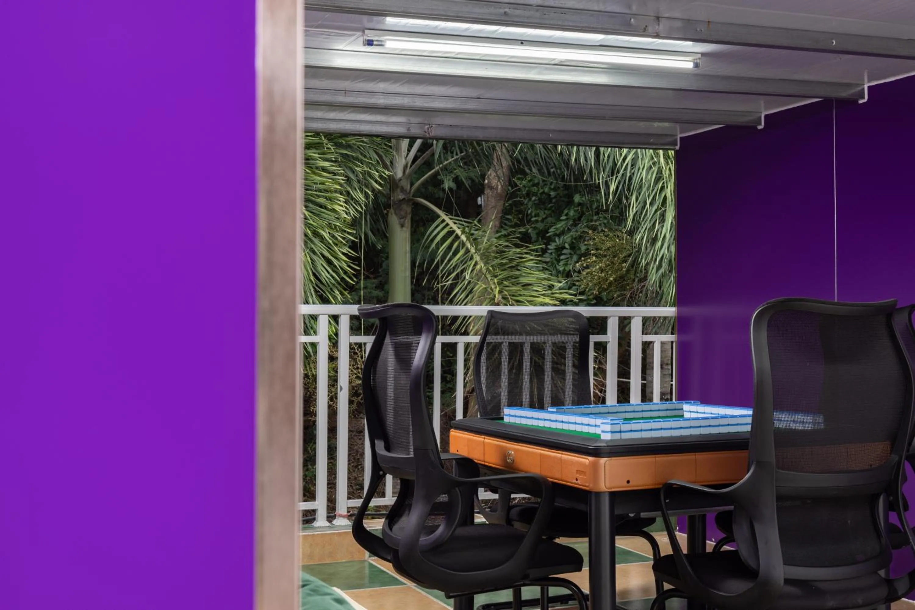 Seating area in Summer Tree Inn