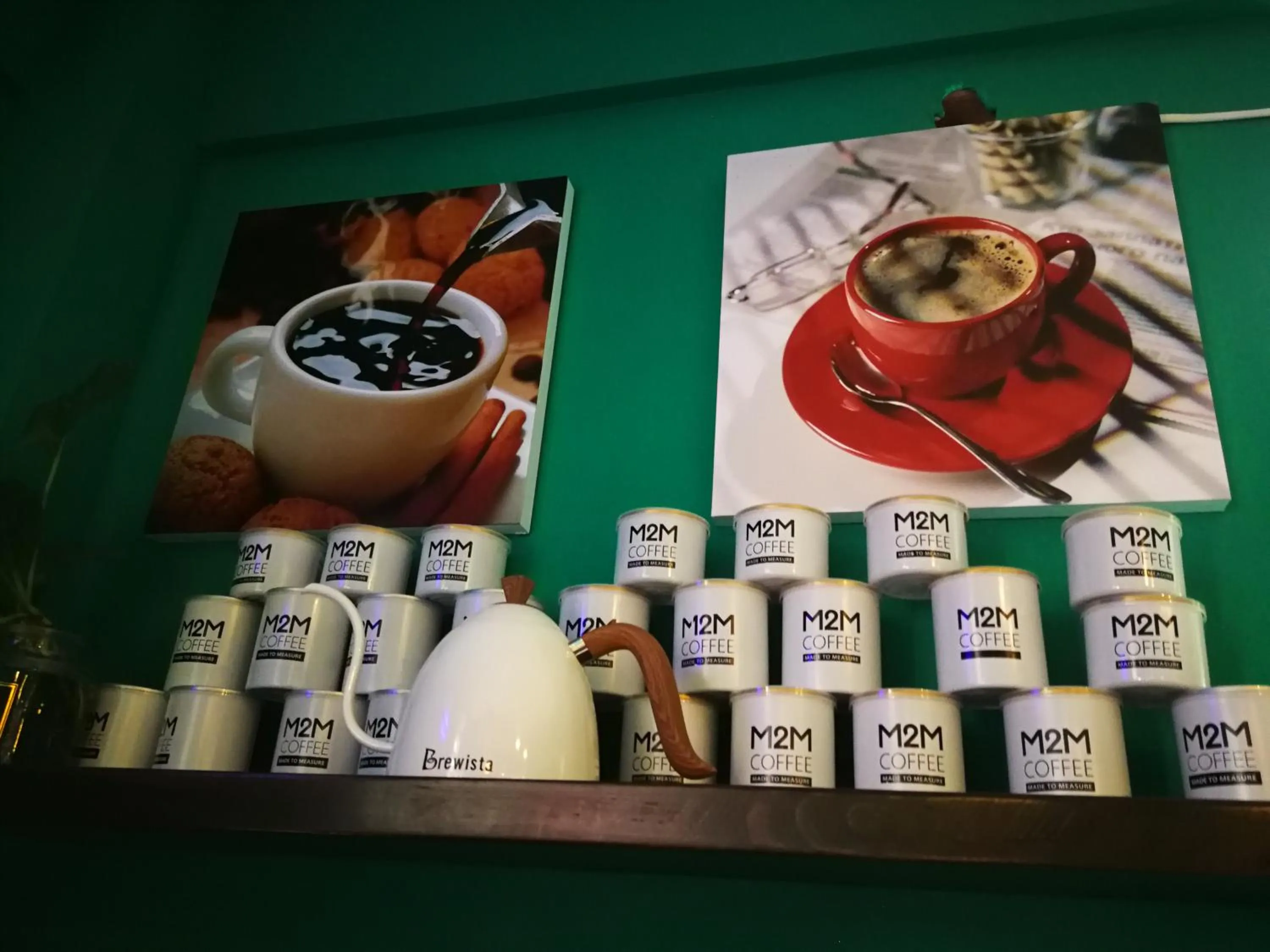 Restaurant/places to eat in Summer Tree Inn