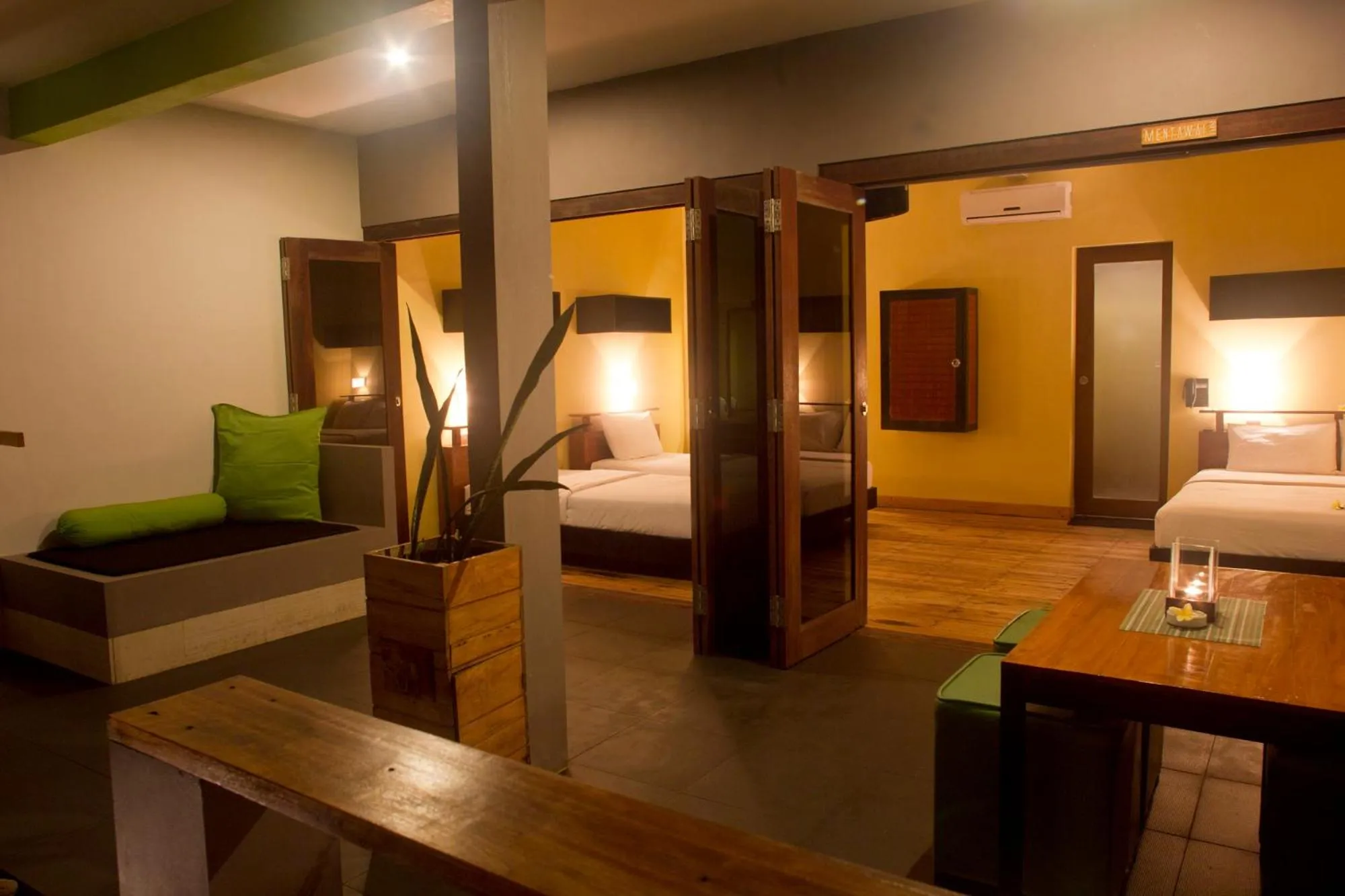 Balcony/Terrace in JavaCove Beach Hotel