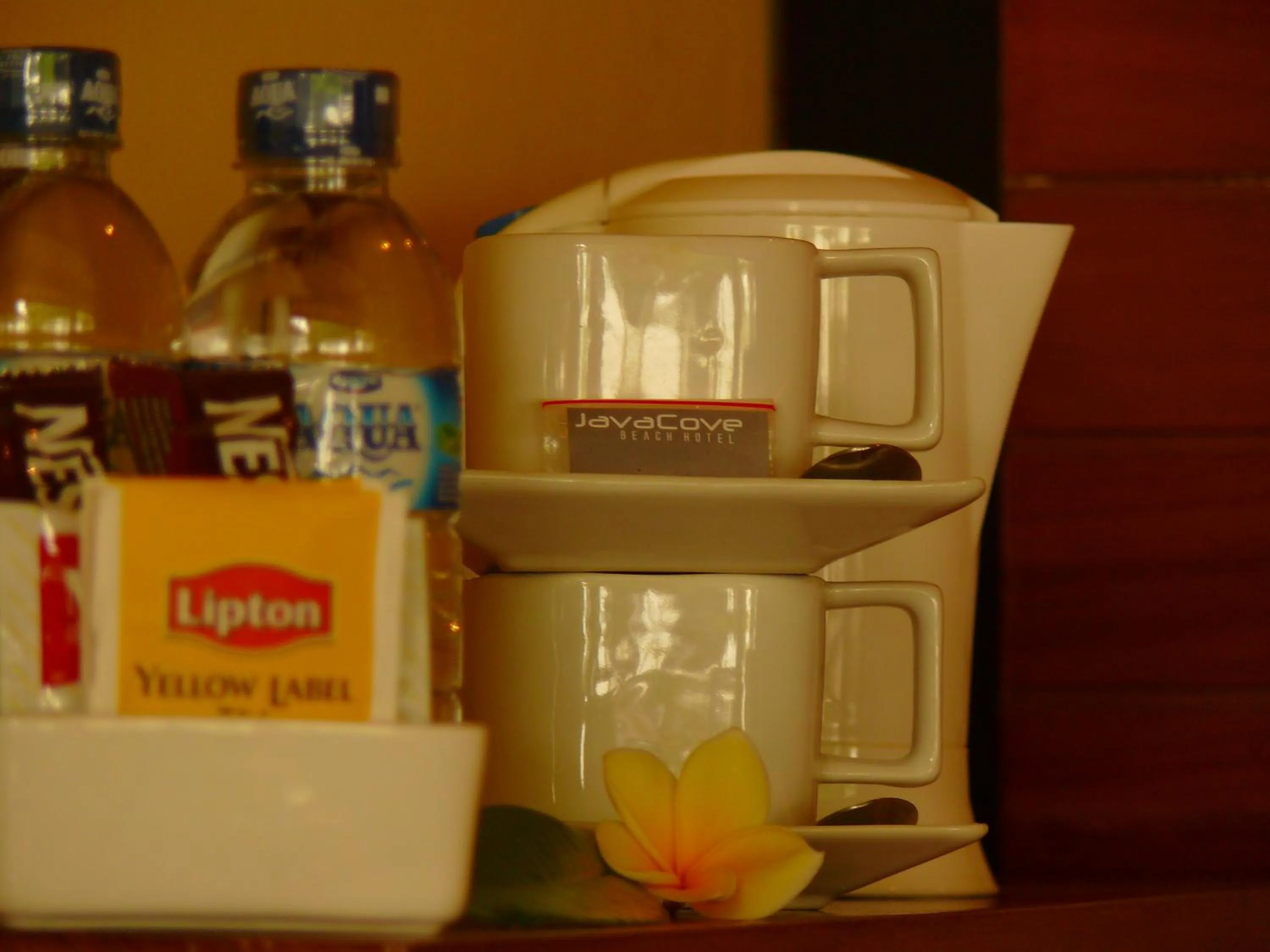 Coffee/tea facilities in JavaCove Beach Hotel