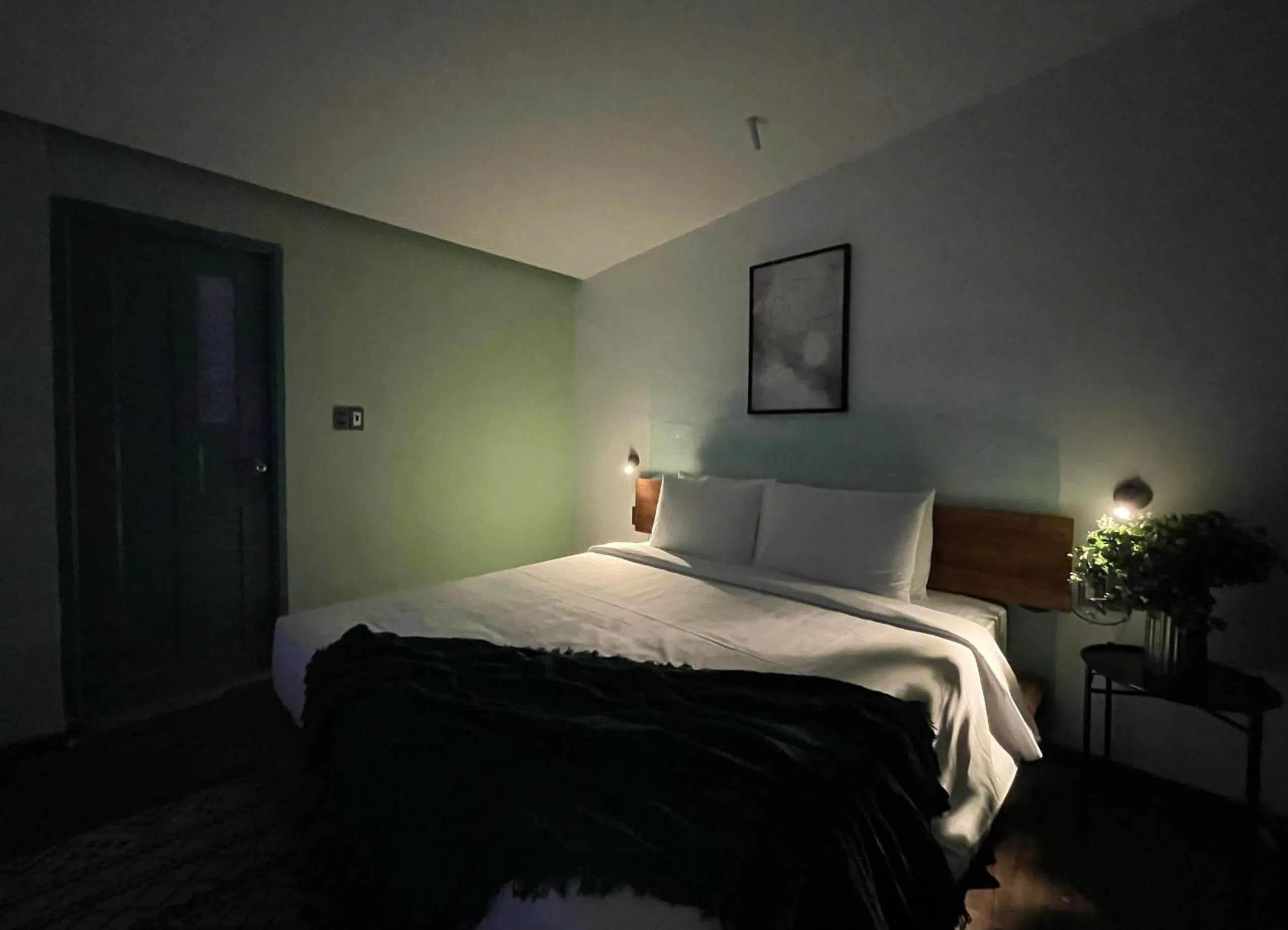 Bed in Joi Boutique Bãi Trước