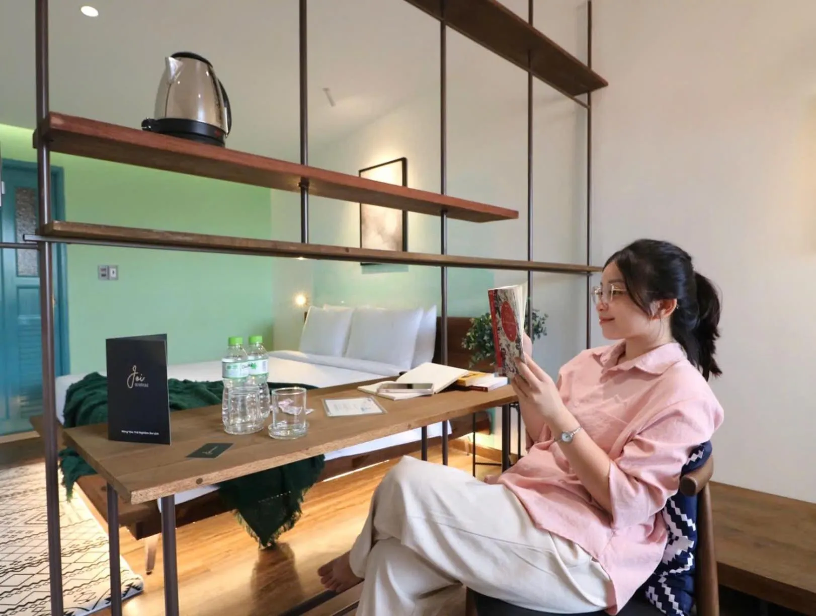 Seating area in Joi Boutique Bãi Trước