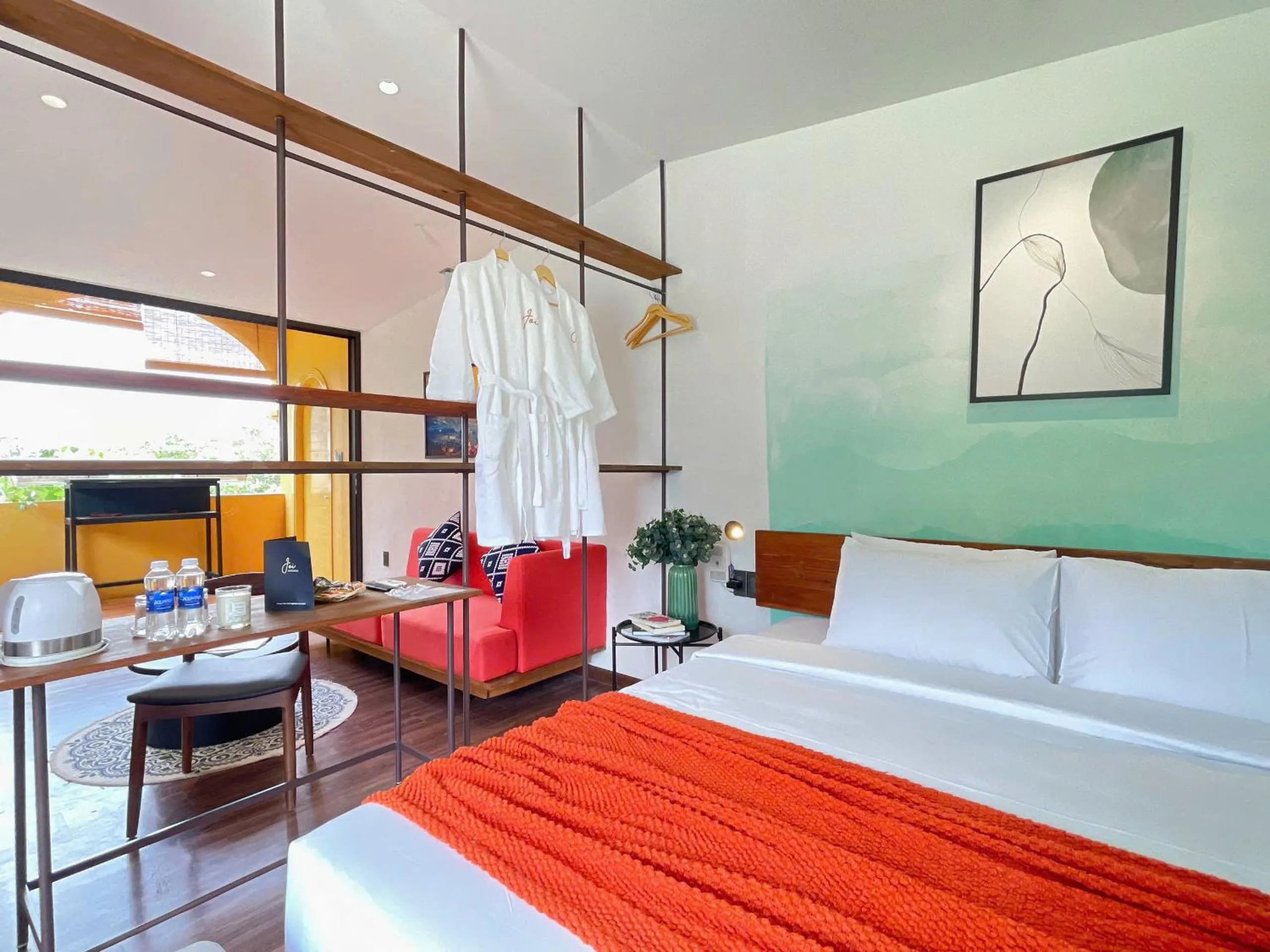 Bed in Joi Boutique Bãi Trước