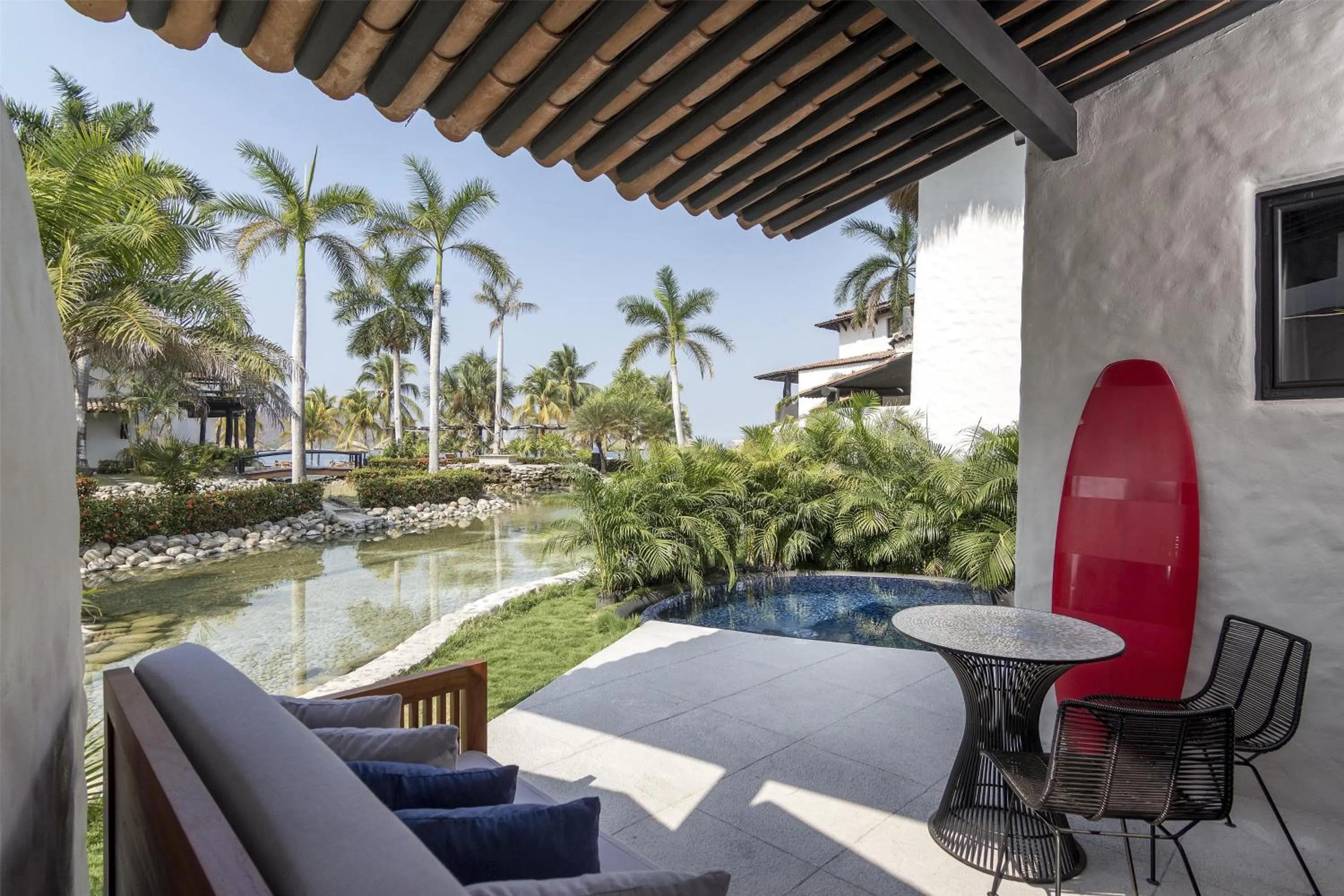 Photo of the whole room in Thompson Zihuatanejo, A Beach Resort, by Hyatt
