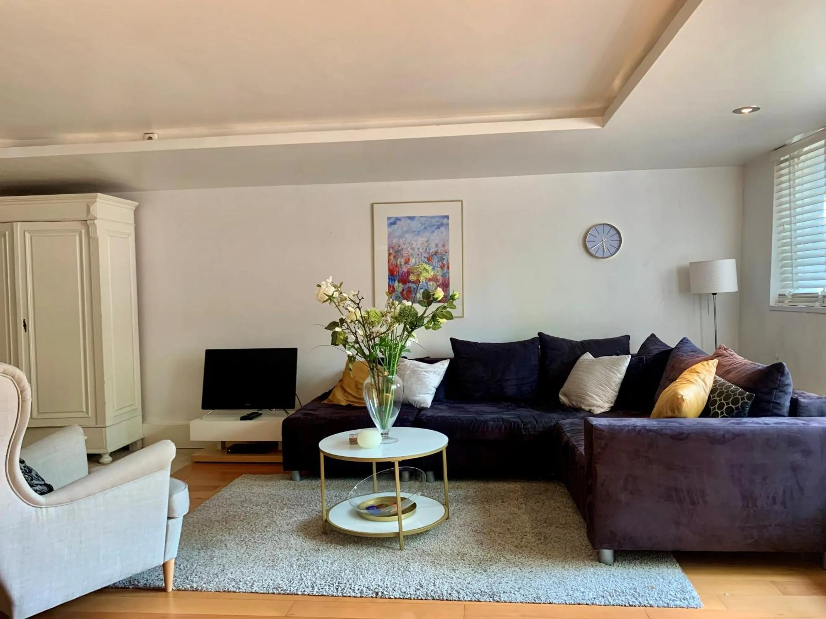 Living room in Jordan Canal Studio