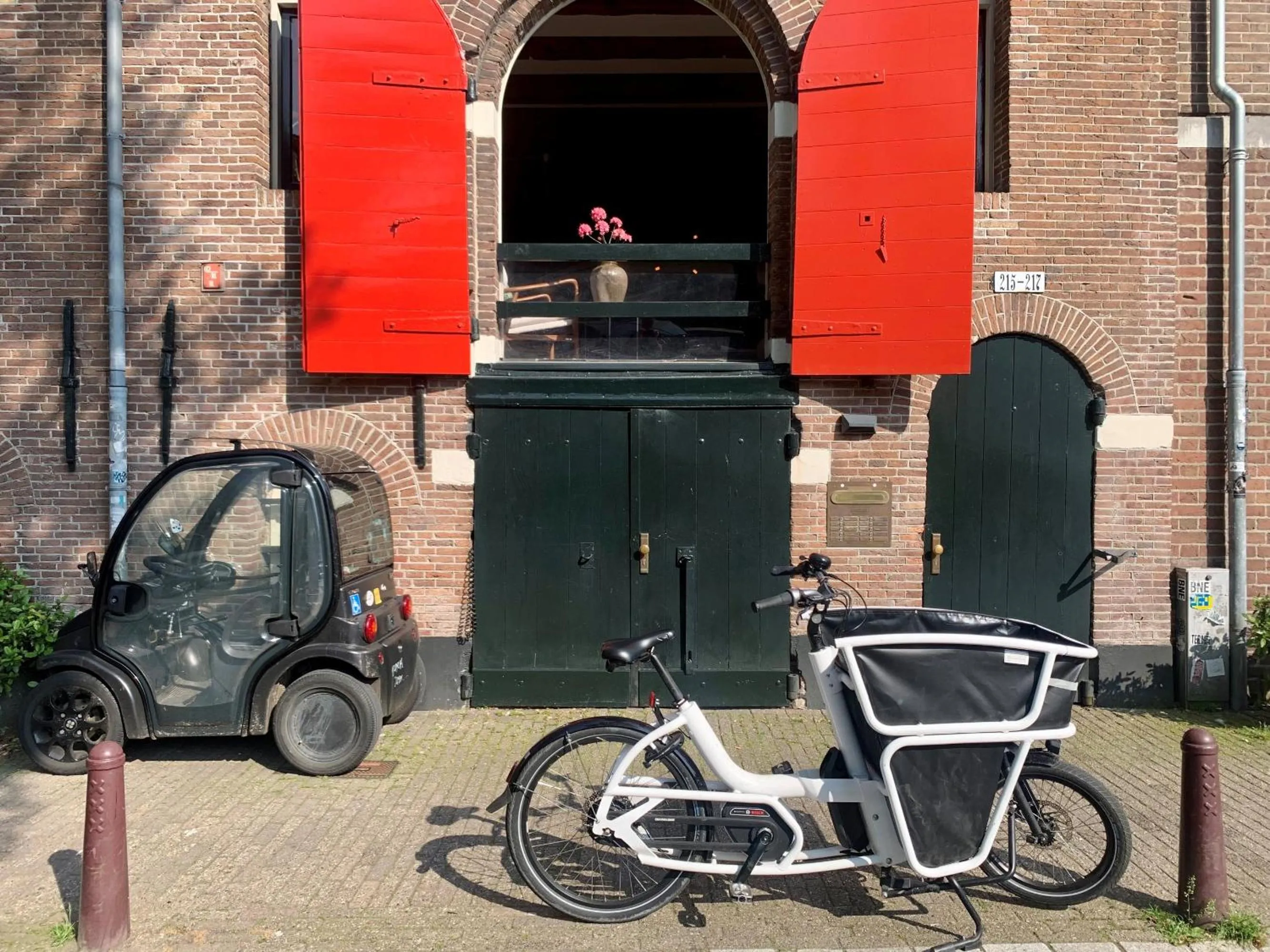 Property building in Jordan Canal Studio