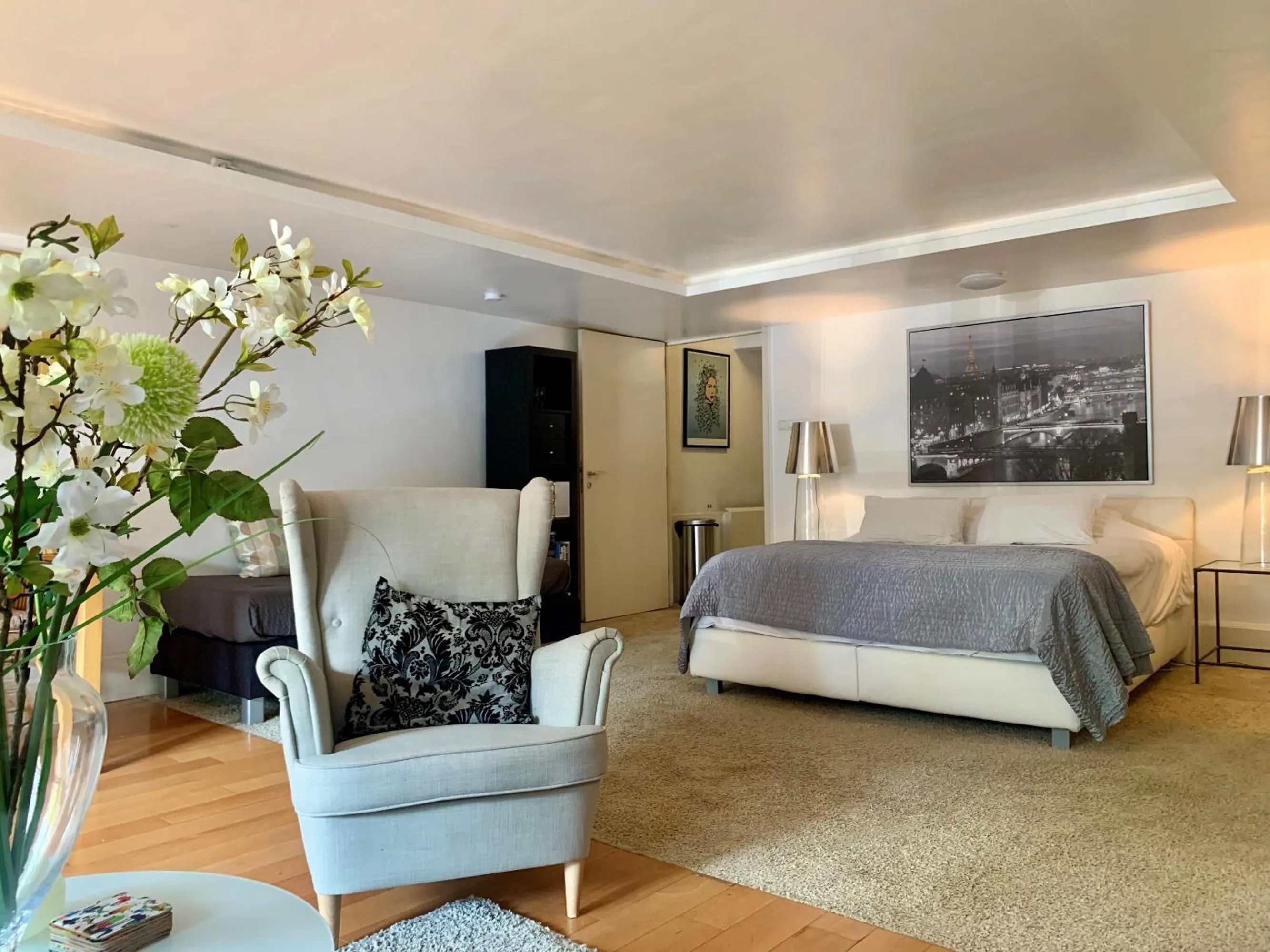 Bed in Jordan Canal Studio