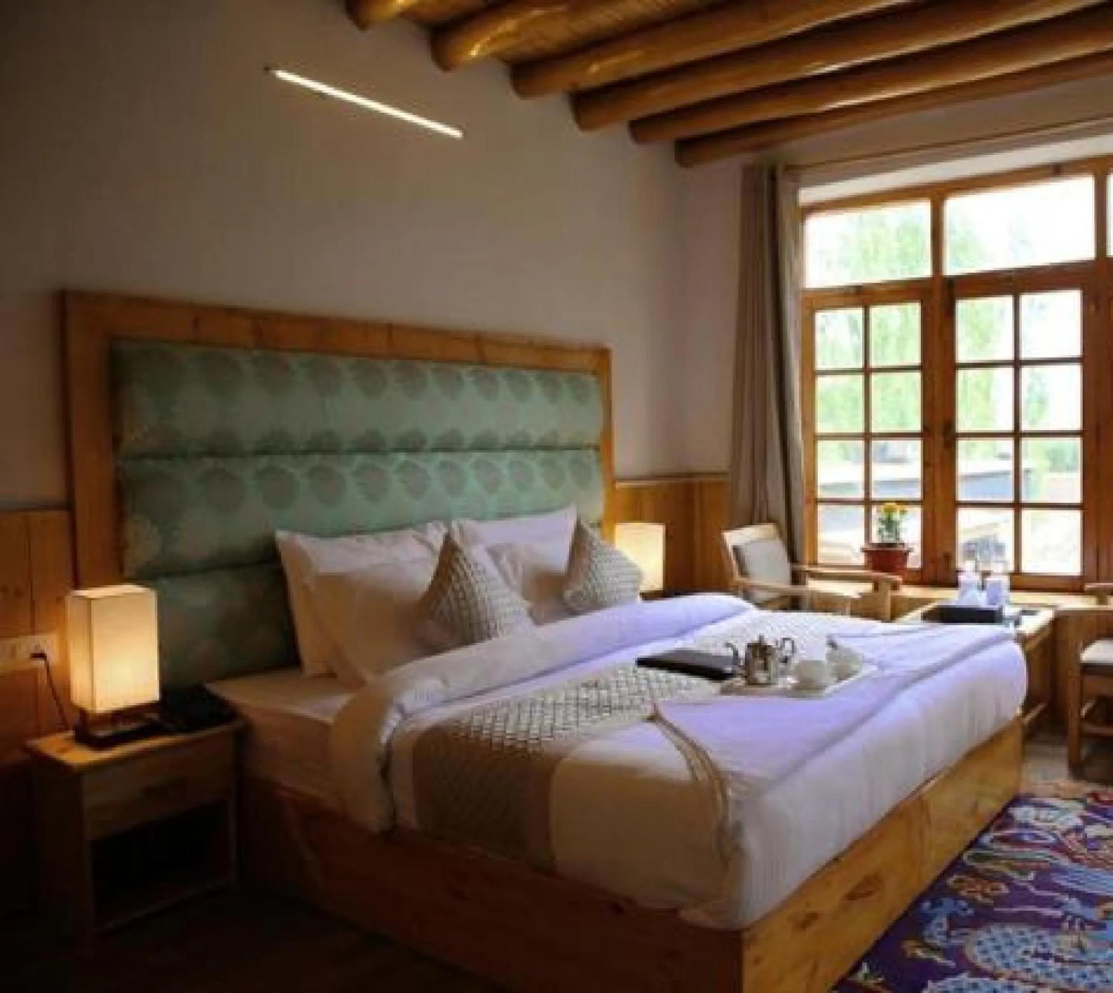 Bedroom, Bed in Himalayan Retreat-Karzoo