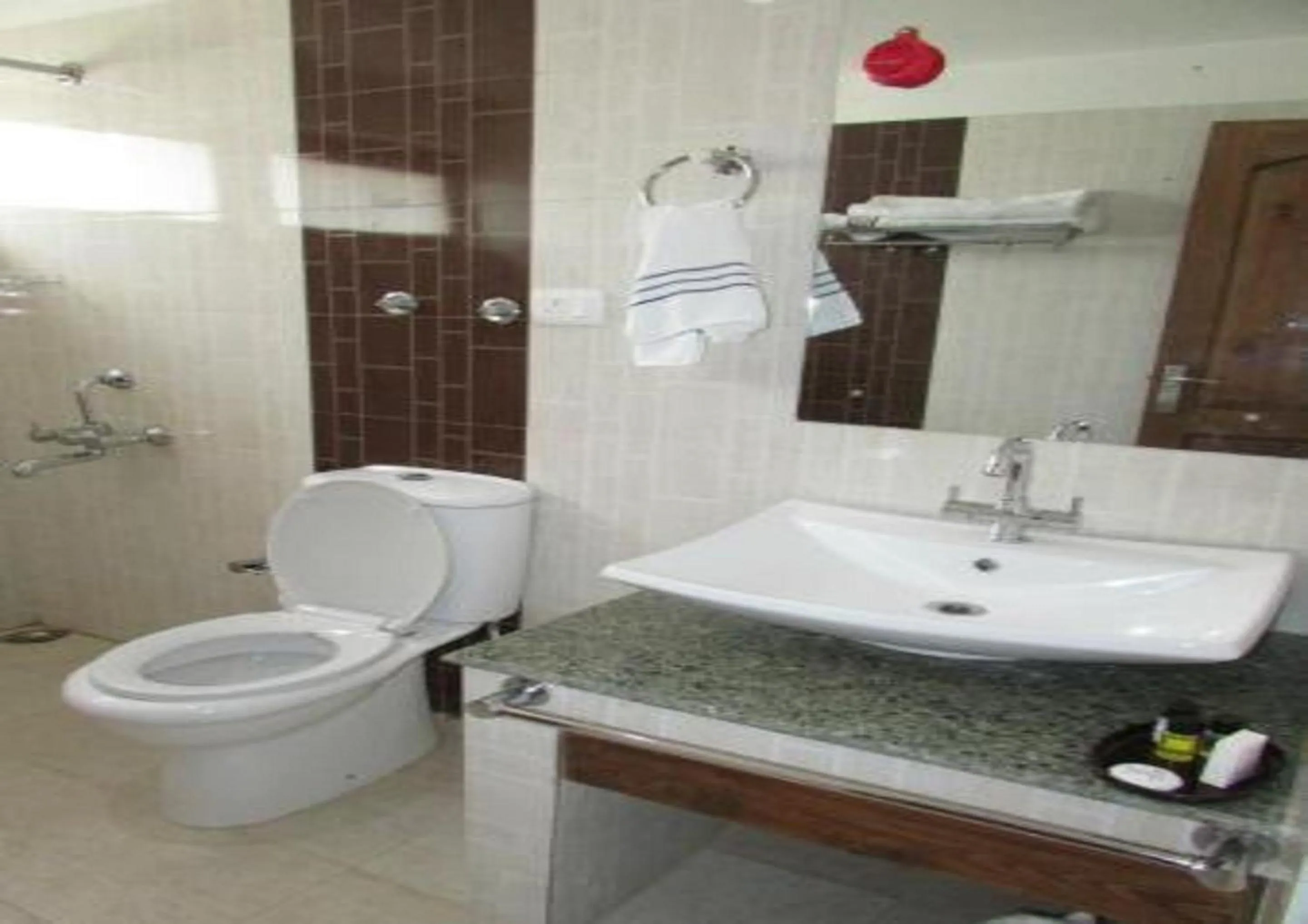 Bathroom in Himalayan Retreat-Karzoo