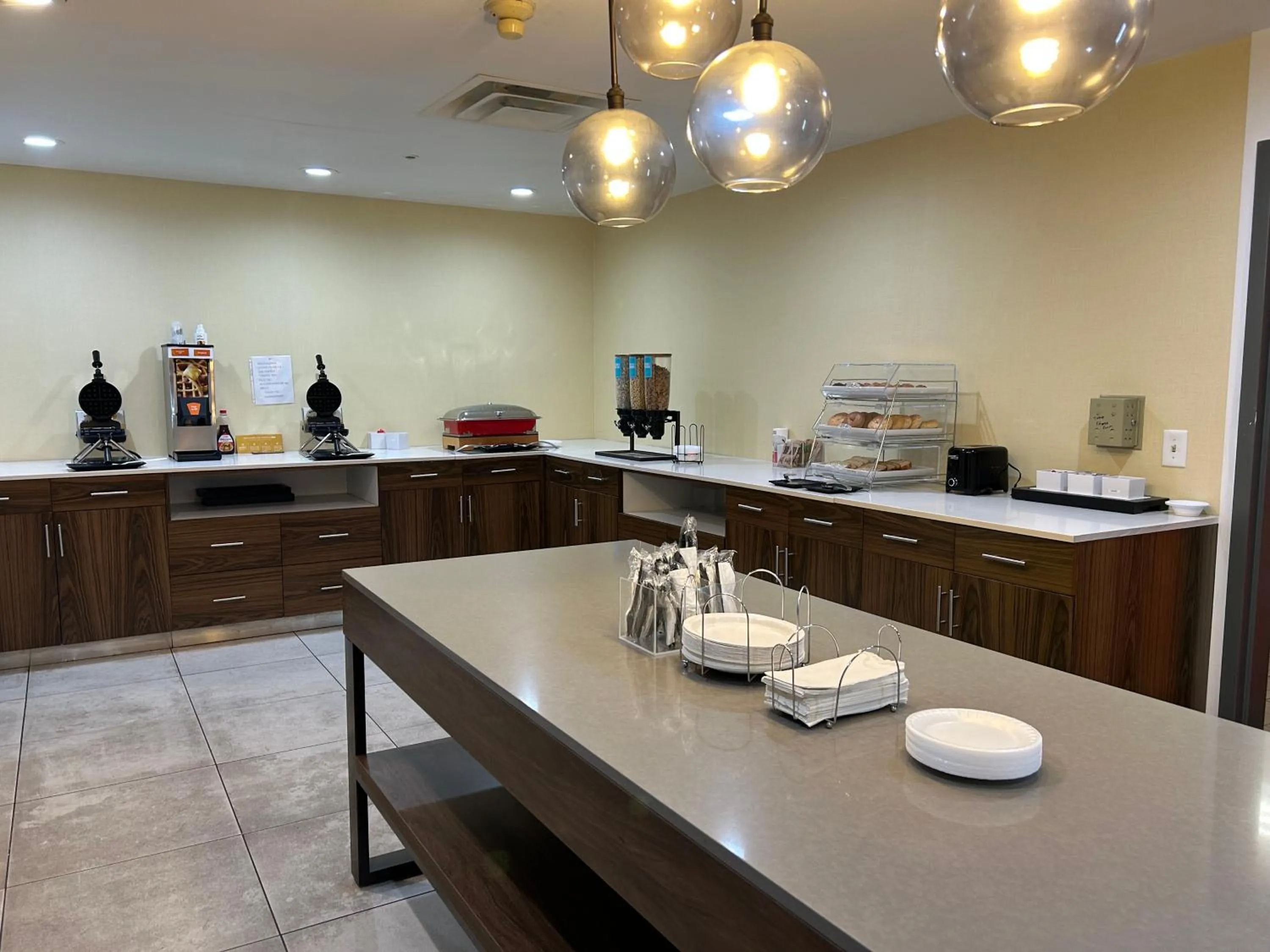 Comfort Inn & Suites Toledo North