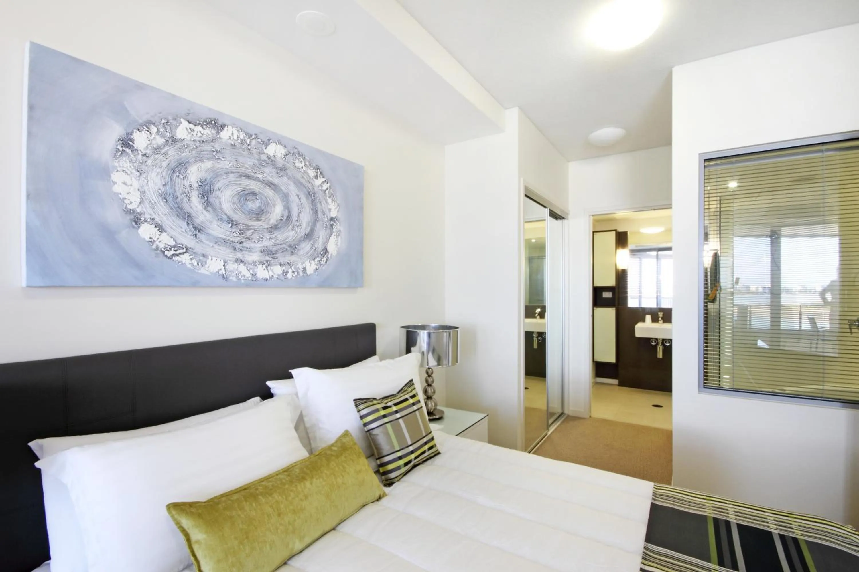Bedroom, Bed in Monaco Caloundra