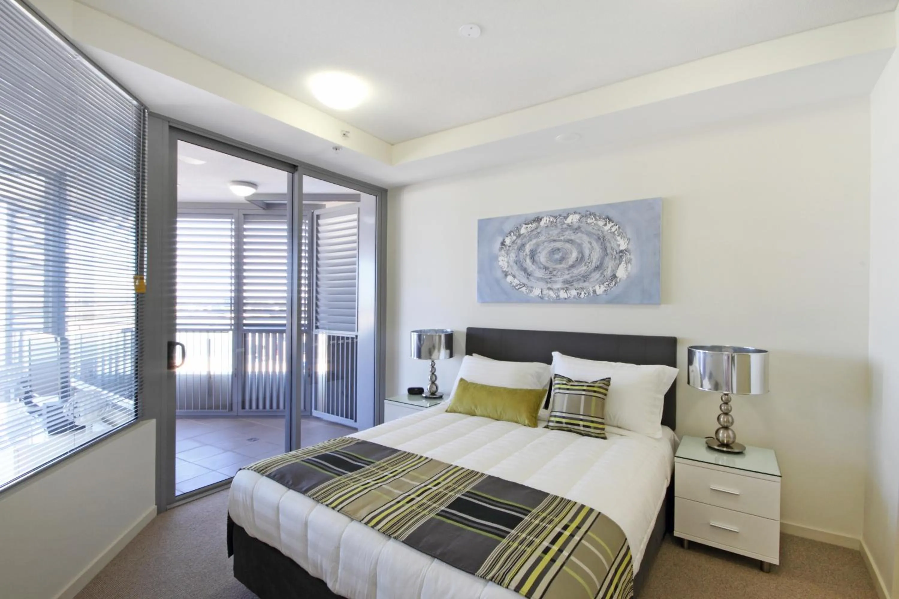 Bedroom, Bed in Monaco Caloundra