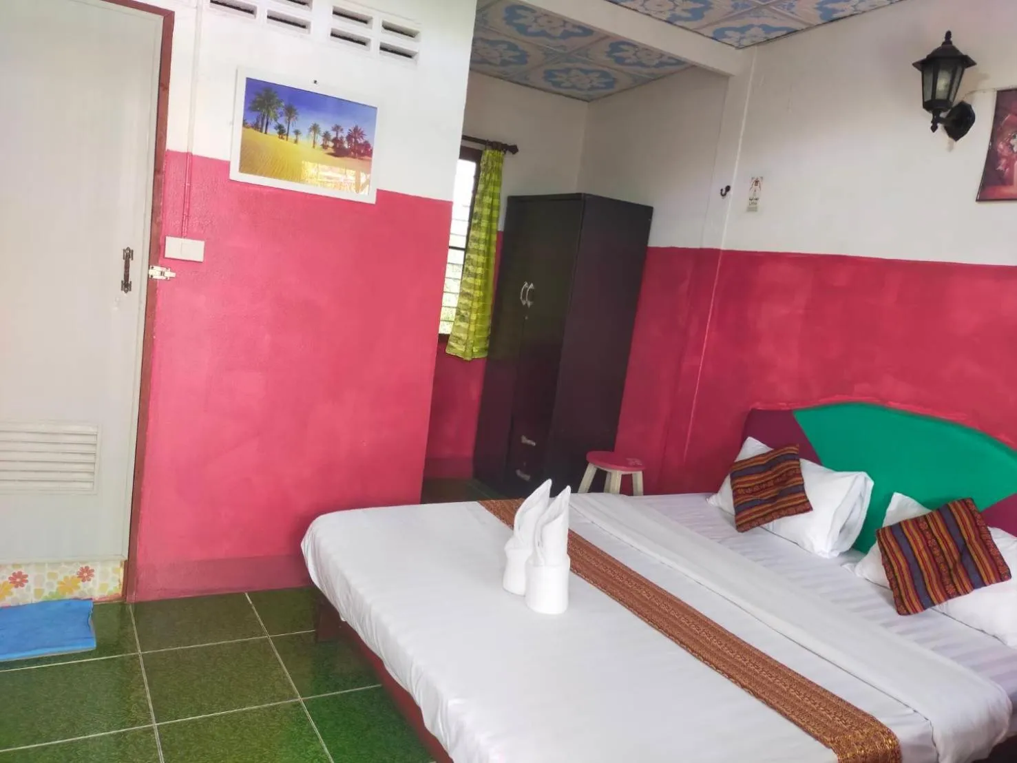 Bed in Sabaydee House at Pai