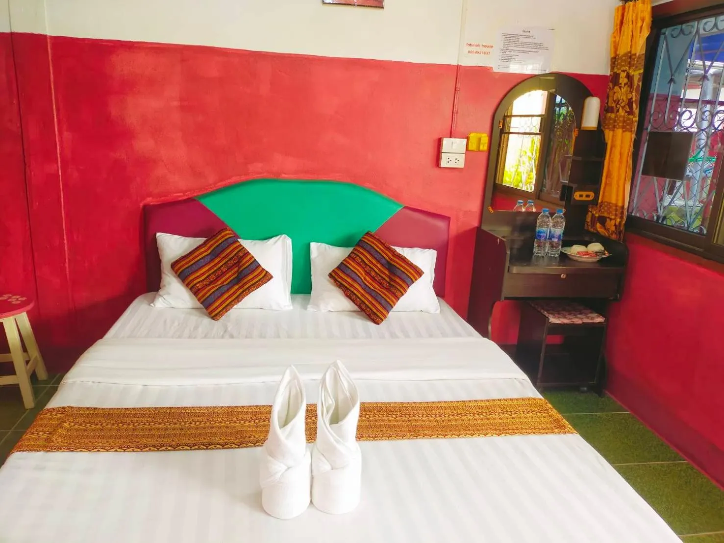 Bed in Sabaydee House at Pai