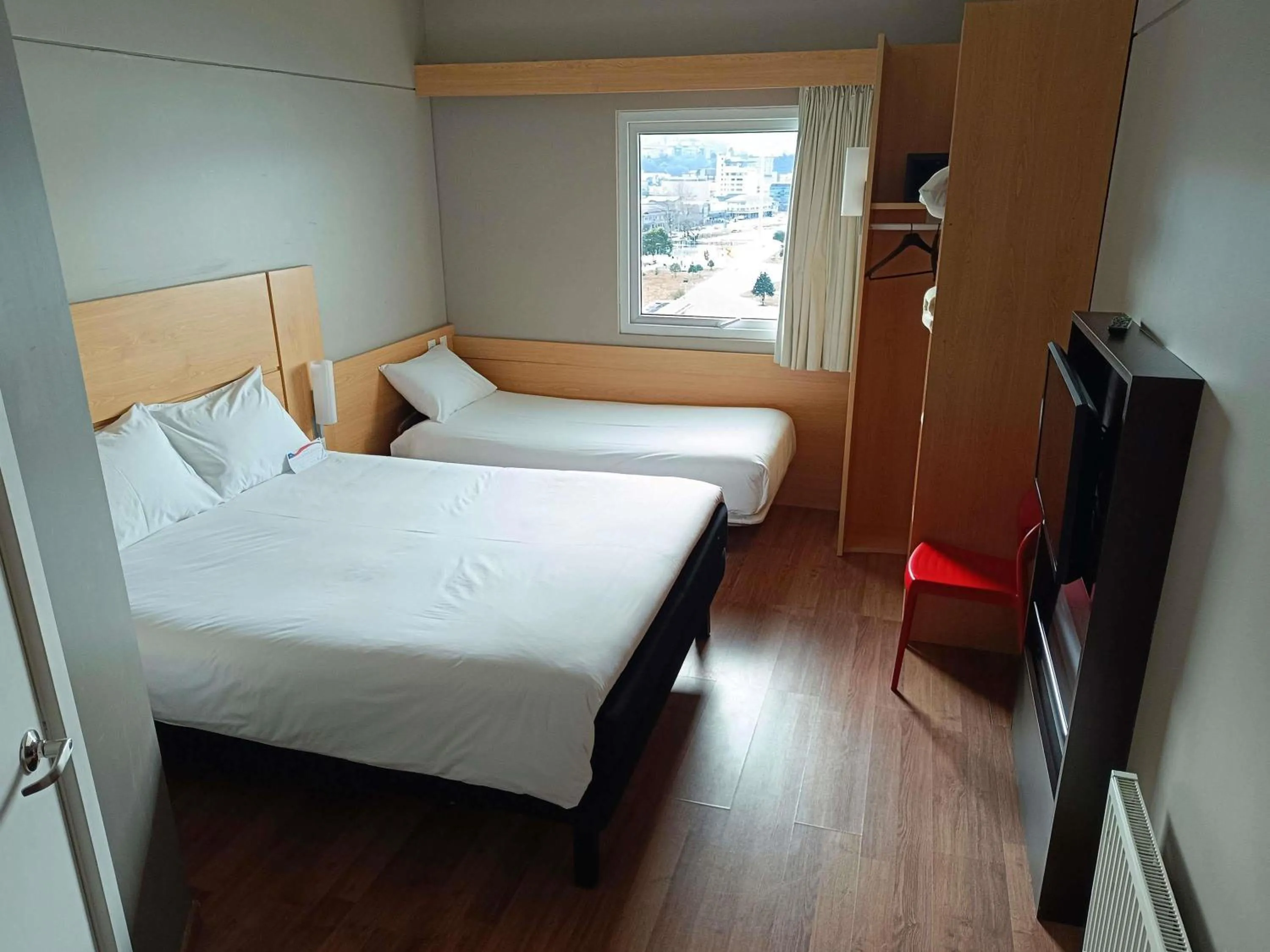 Bedroom, Bed in ibis Puerto Montt