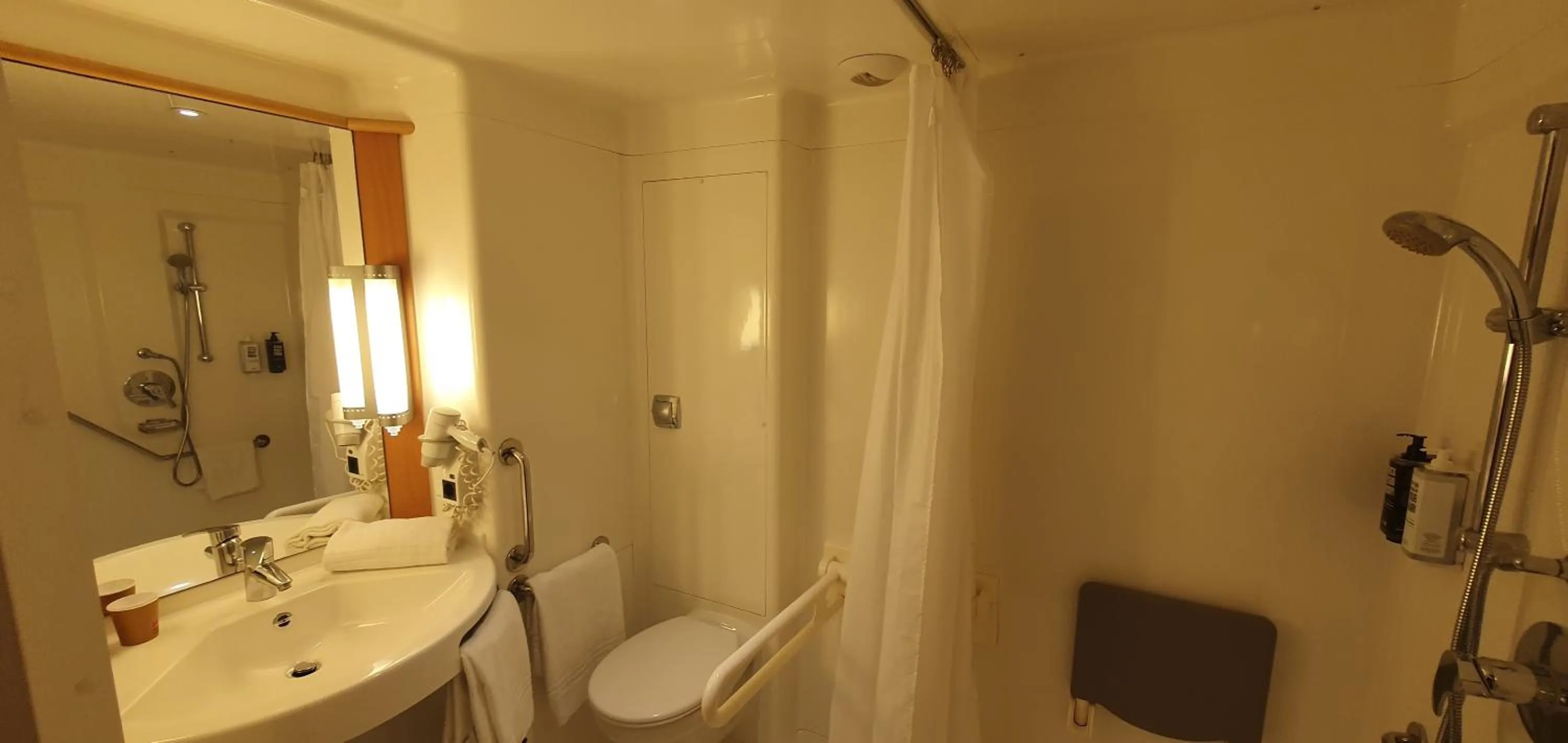 Ibis Barcelona Centro (Sagrada Familia)