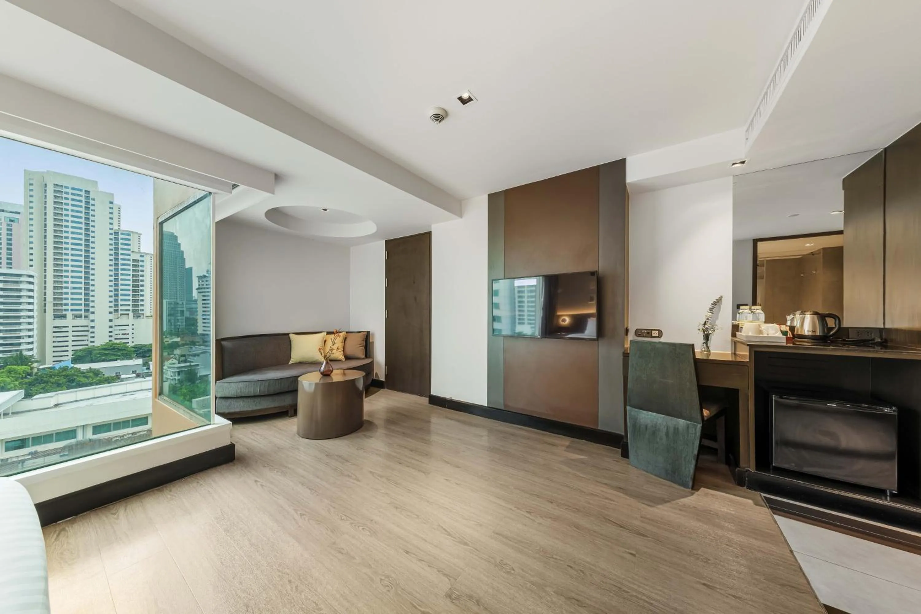 Living room in Golden Tulip Mandison Suites