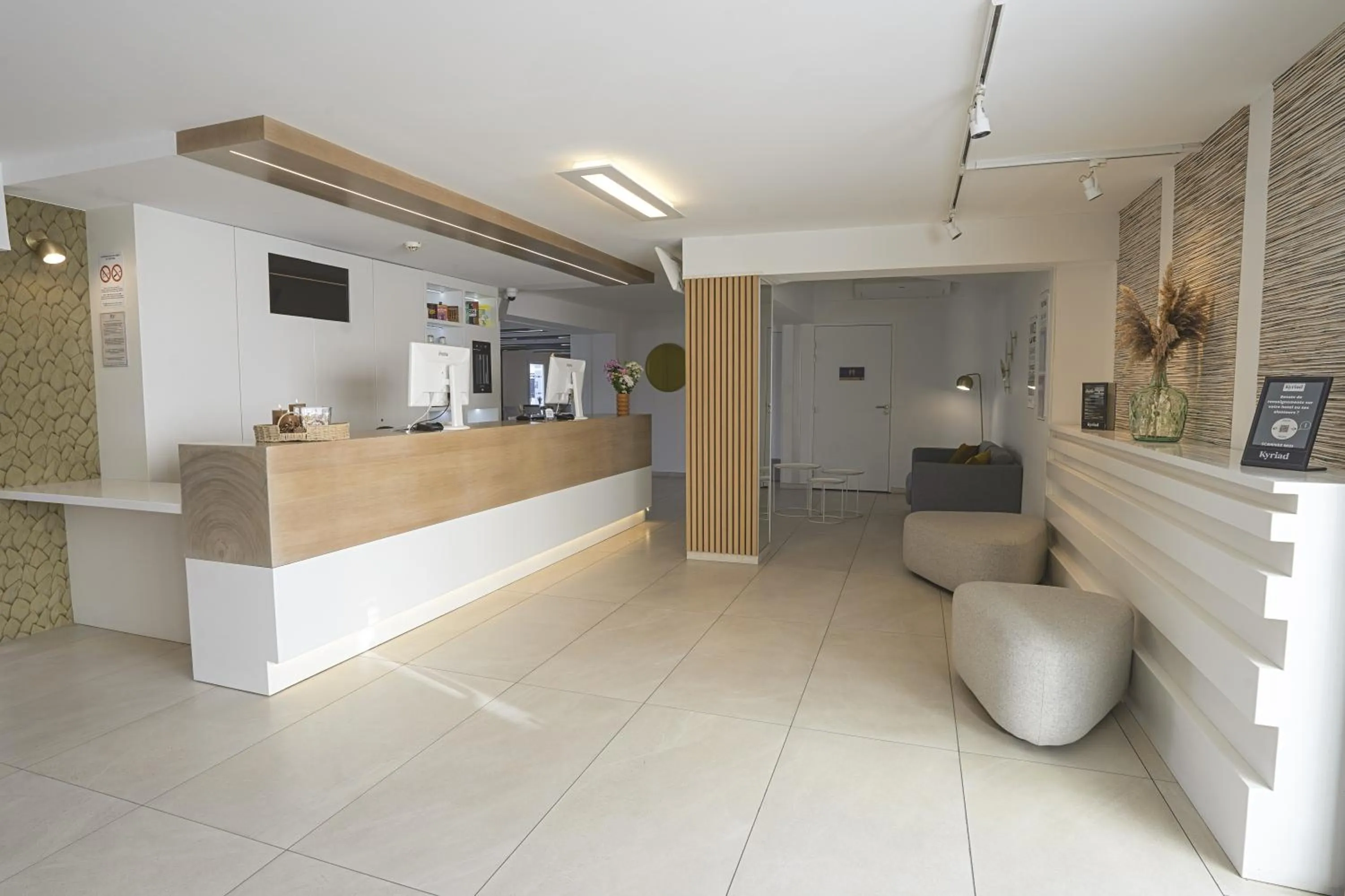 Living room in Kyriad Montpellier Sud - A709