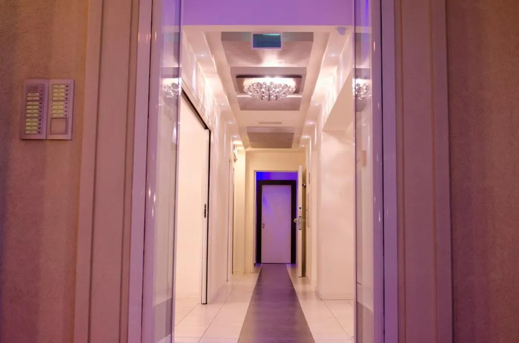 Decorative detail in Atmosphere Suite Hotel