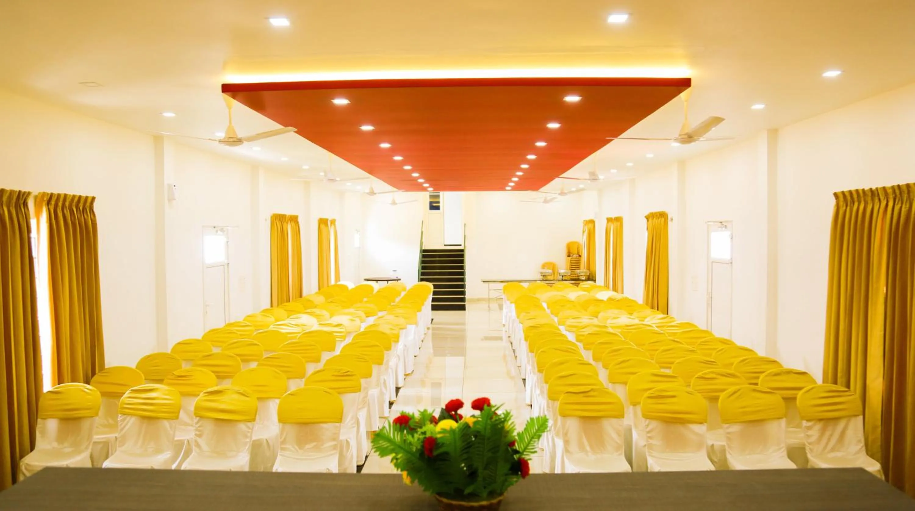 Banquet/Function facilities in Palette Hill View Resorts Vagamon