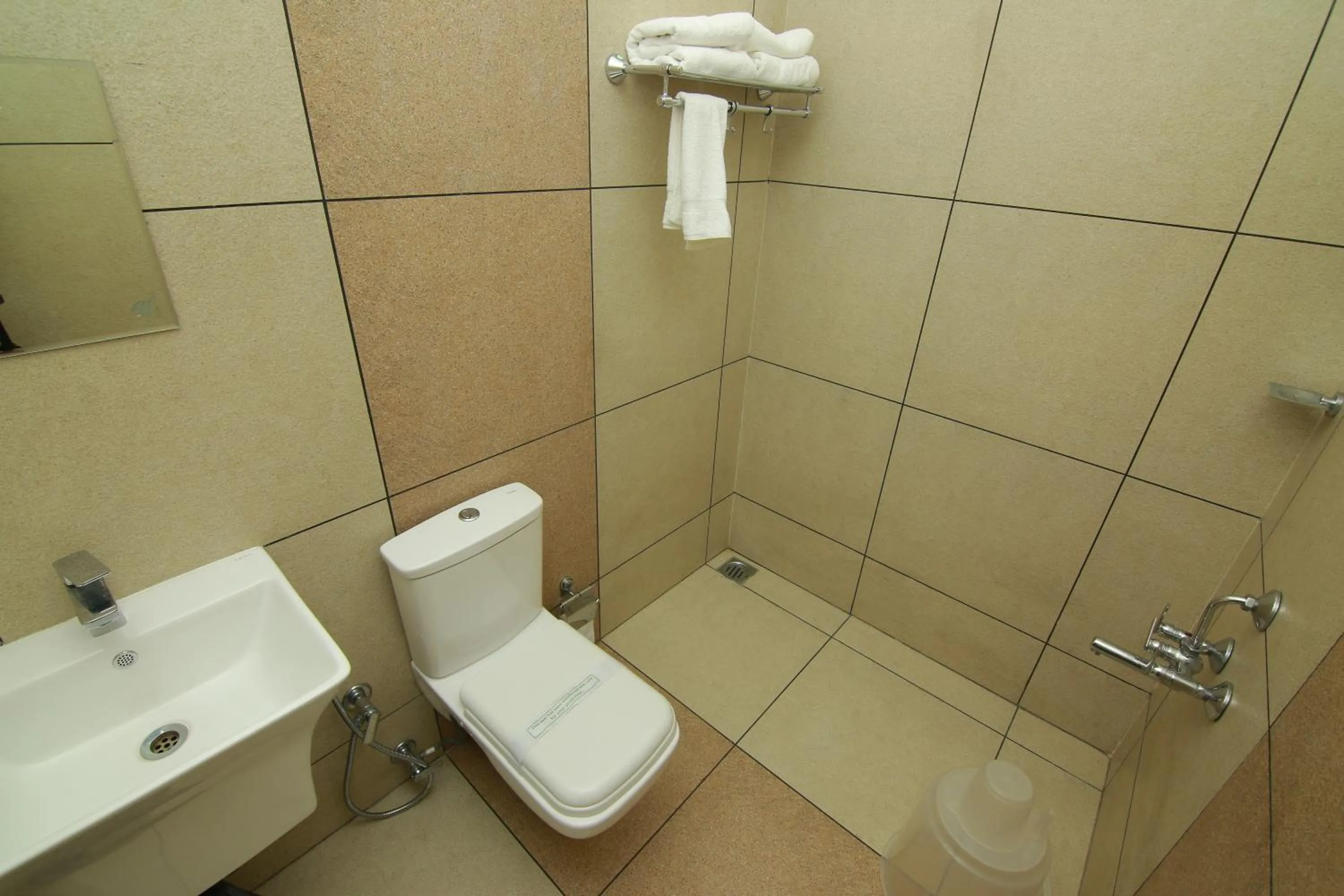 Bathroom in Palette Hill View Resorts Vagamon