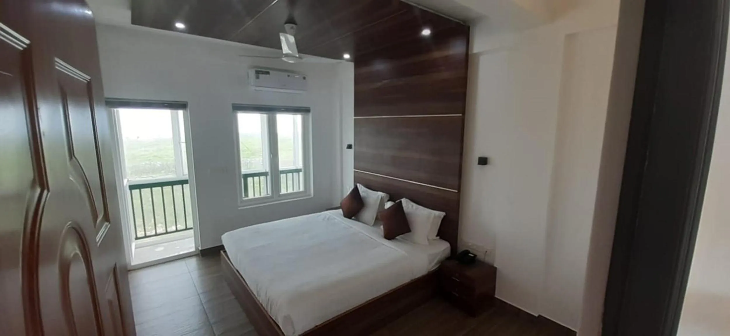 Bedroom, Bed in Palette Hill View Resorts Vagamon