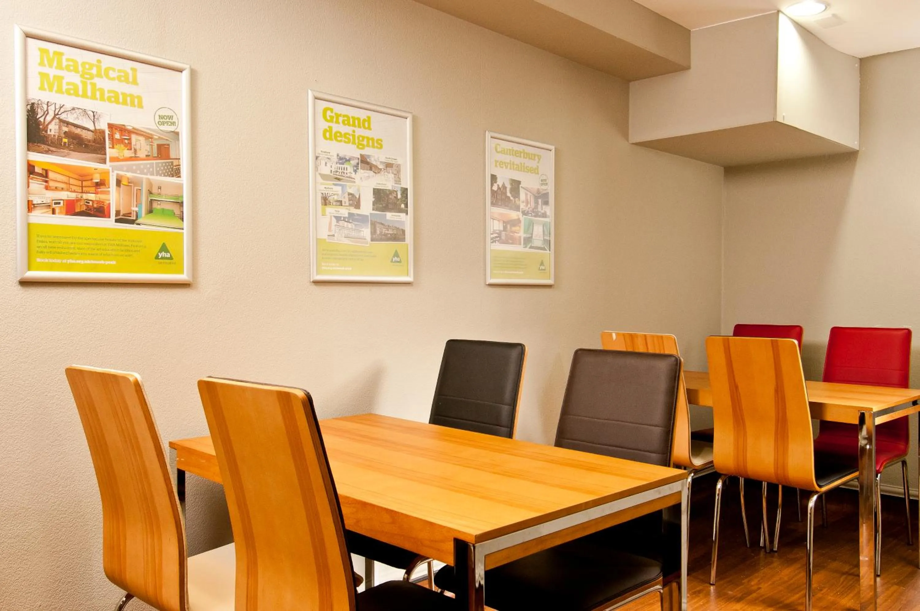 Restaurant/places to eat in YHA Ambleside