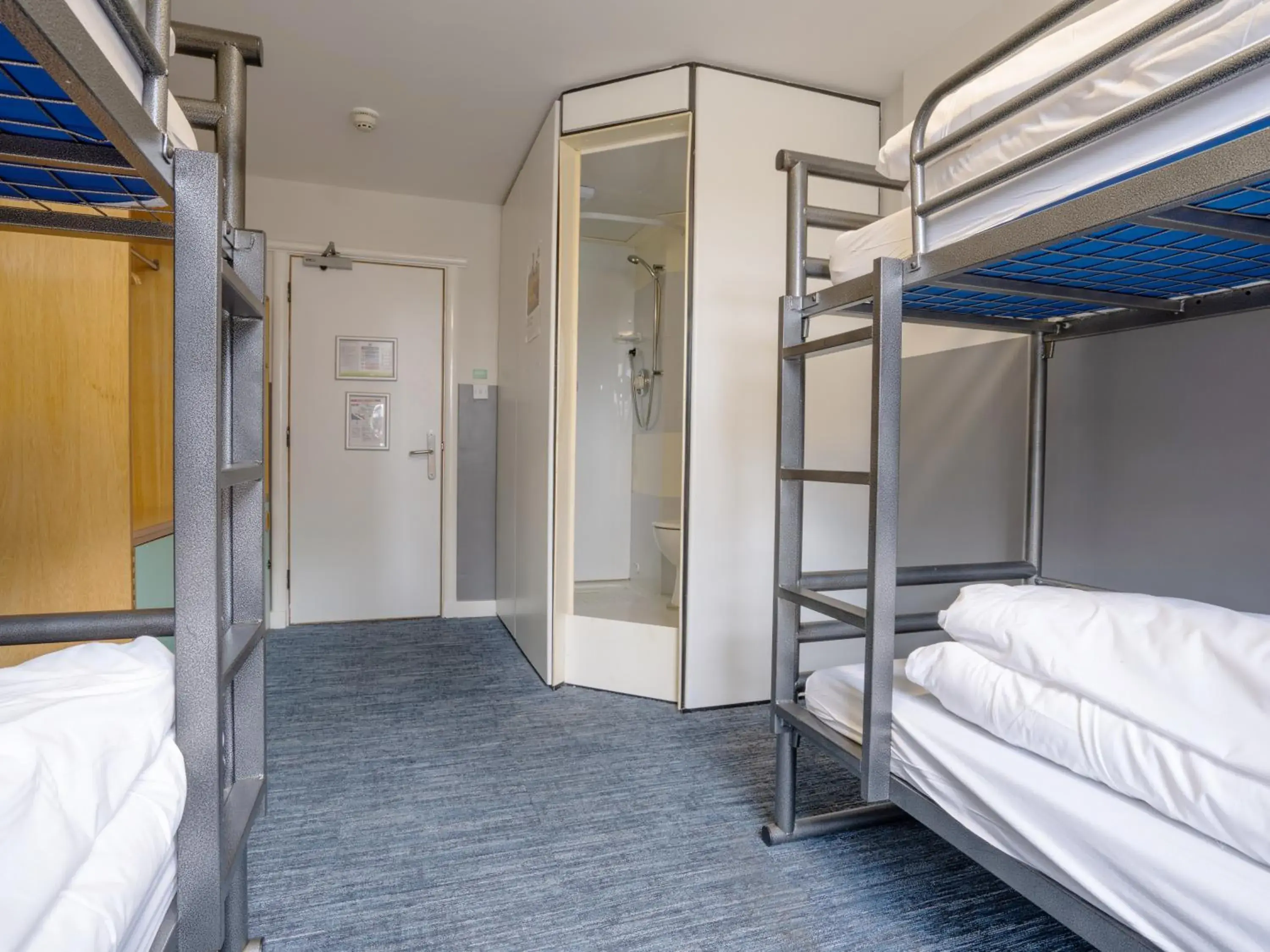 Quadruple Room in YHA Manchester Quadruple Room in YHA Manchester