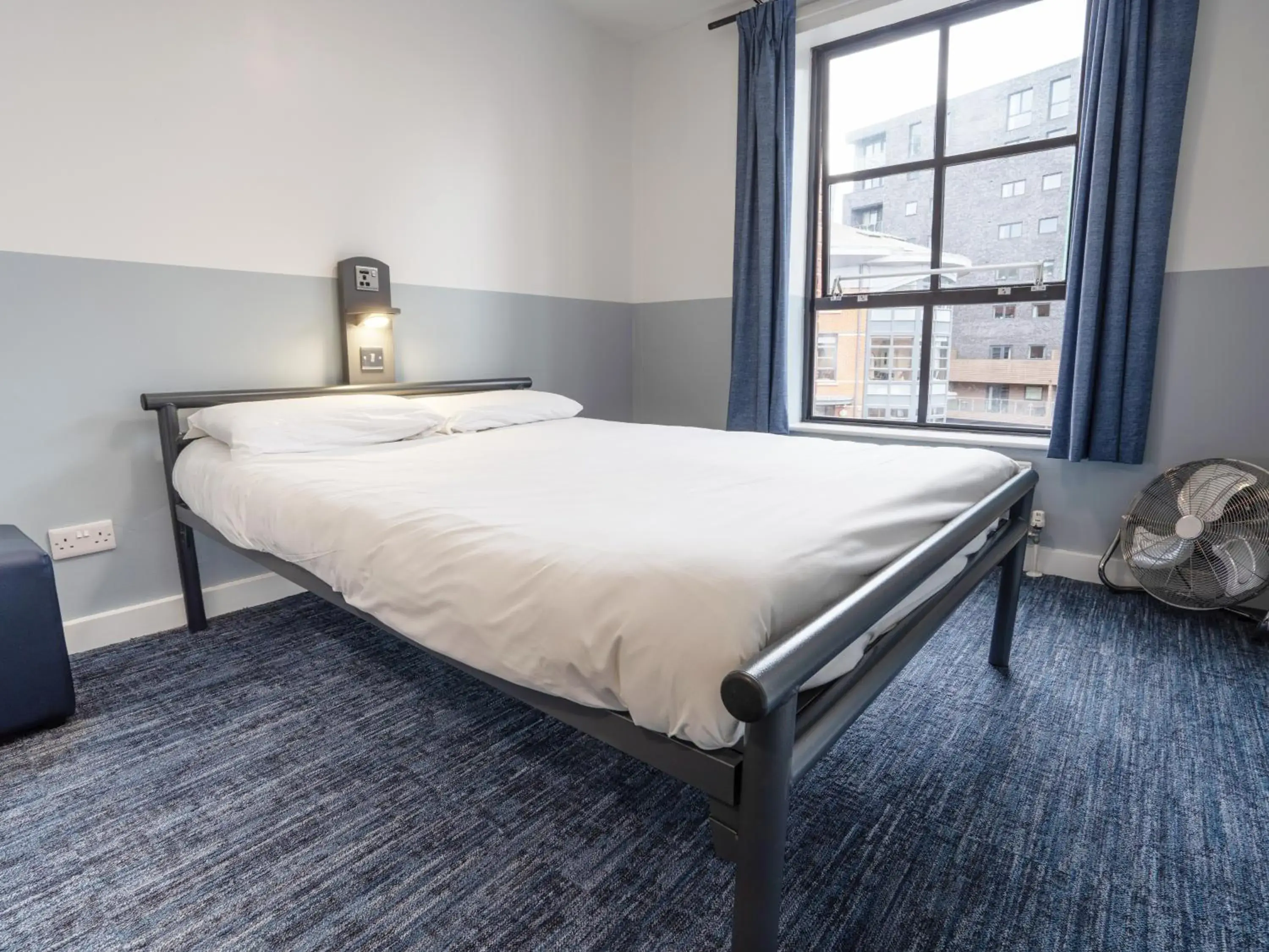 Double Room with Private Bathroom in YHA Manchester Double Room with Private Bathroom in YHA Manchester