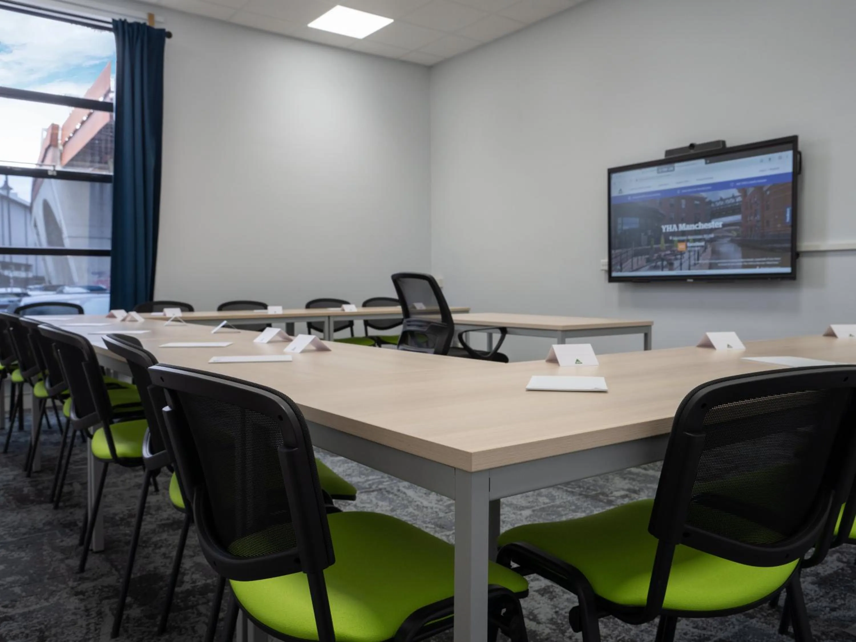 Meeting/conference room in YHA Manchester
