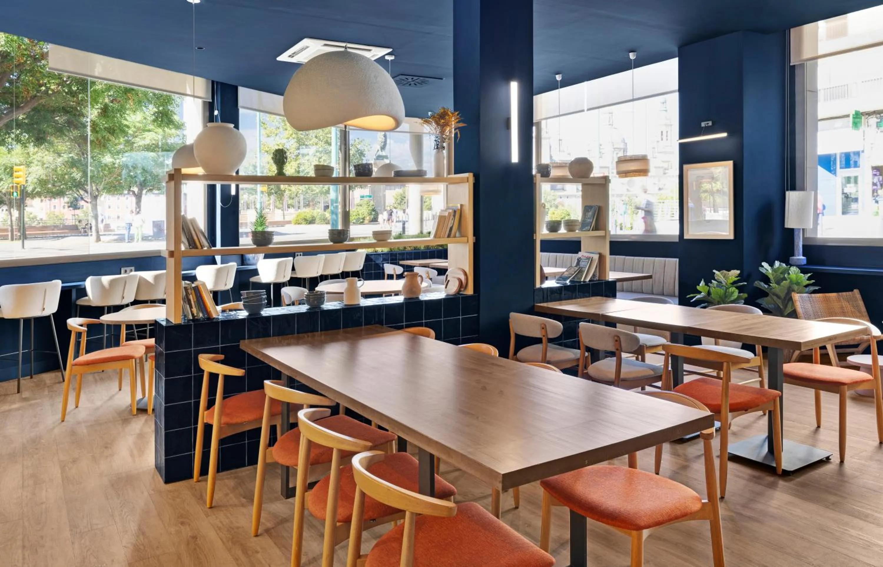 Dining area in B&B HOTEL Zaragoza Centro