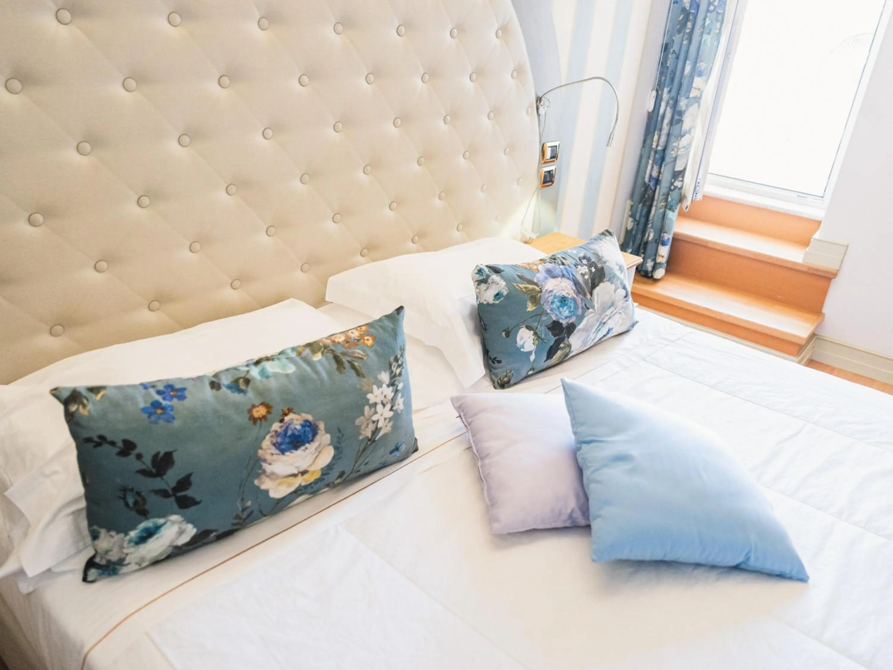 Bed in Villa Euchelia