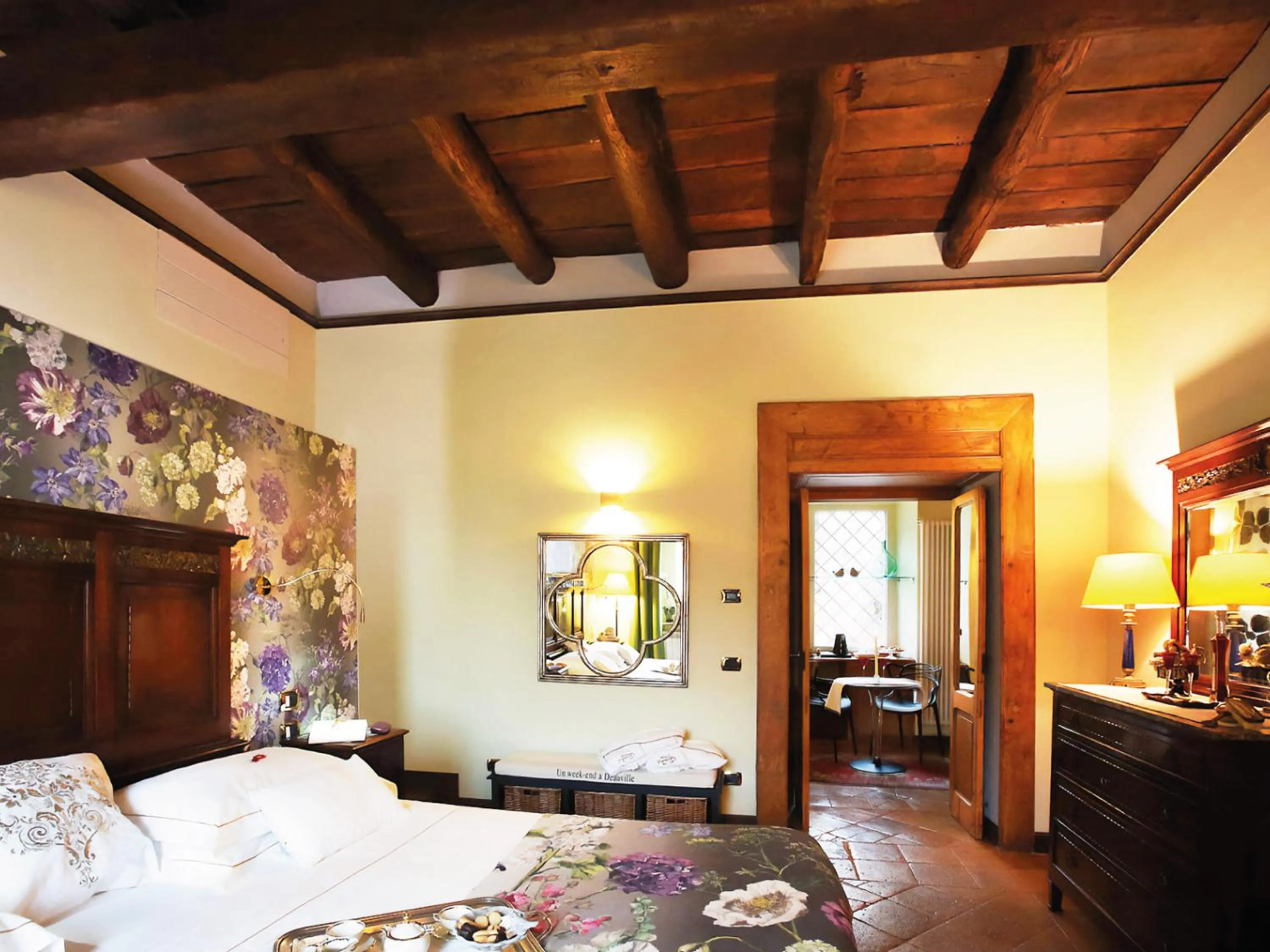 Bed in Villa Euchelia