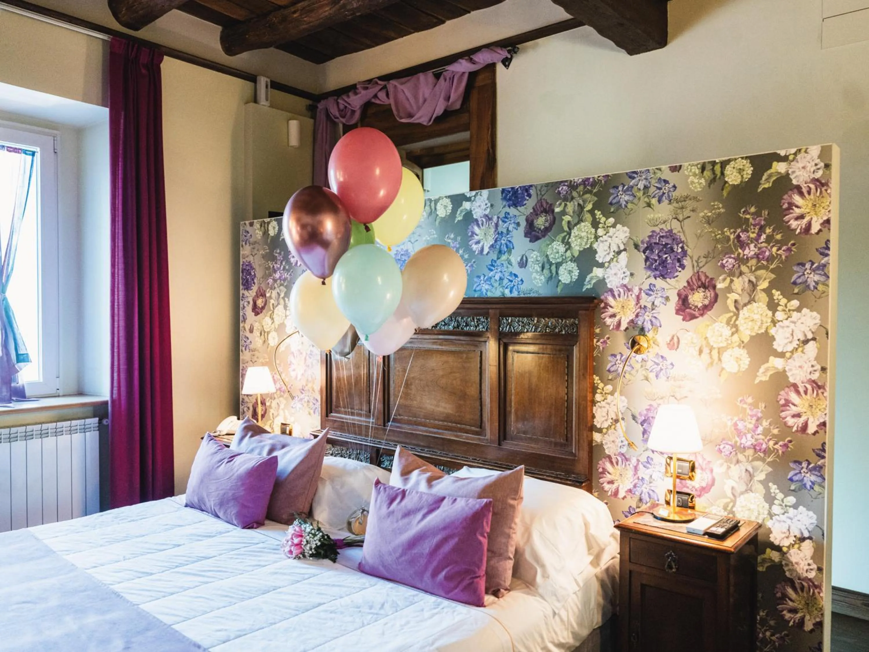 Bed in Villa Euchelia