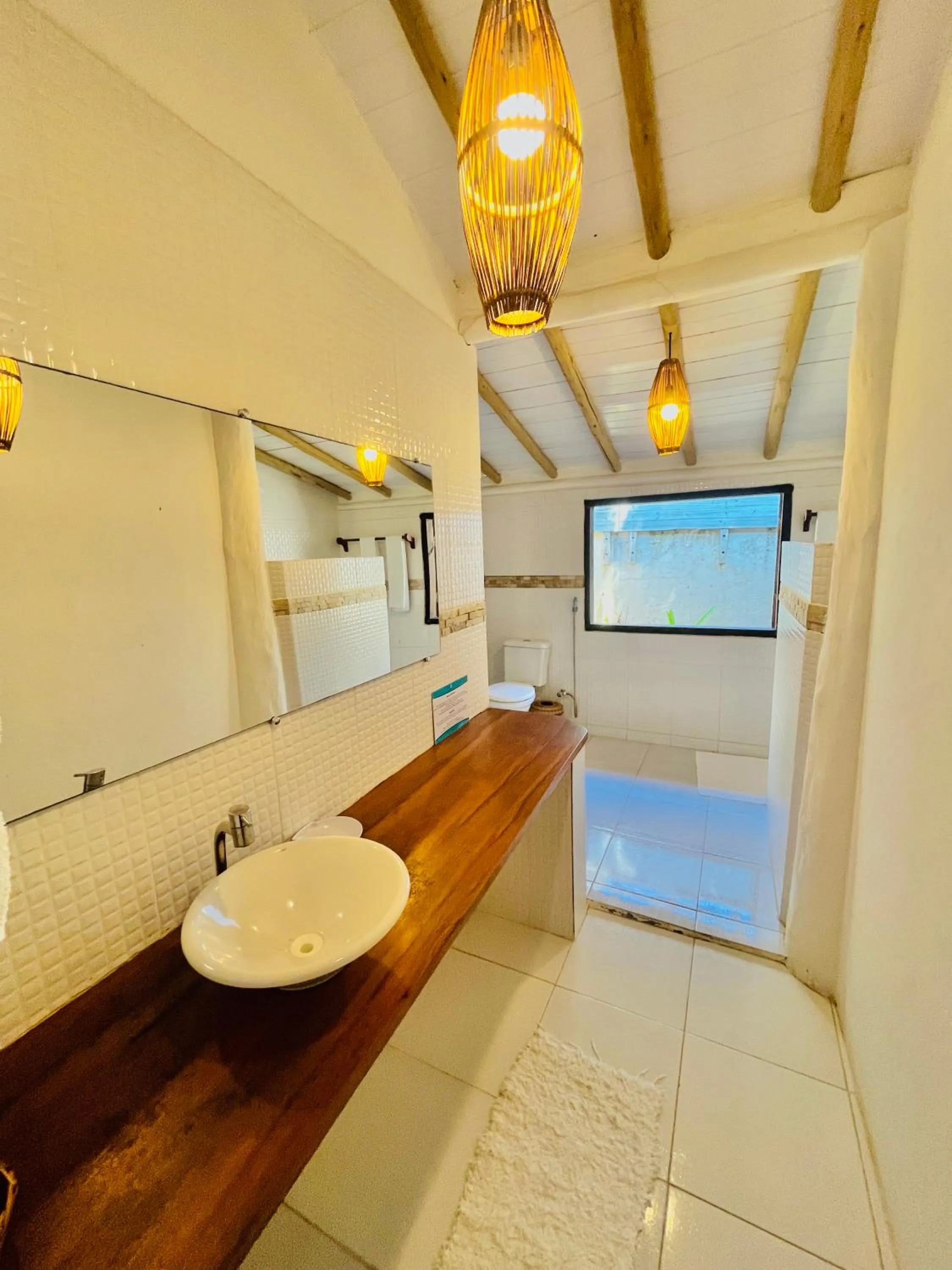 Bathroom in Sueds Trancoso