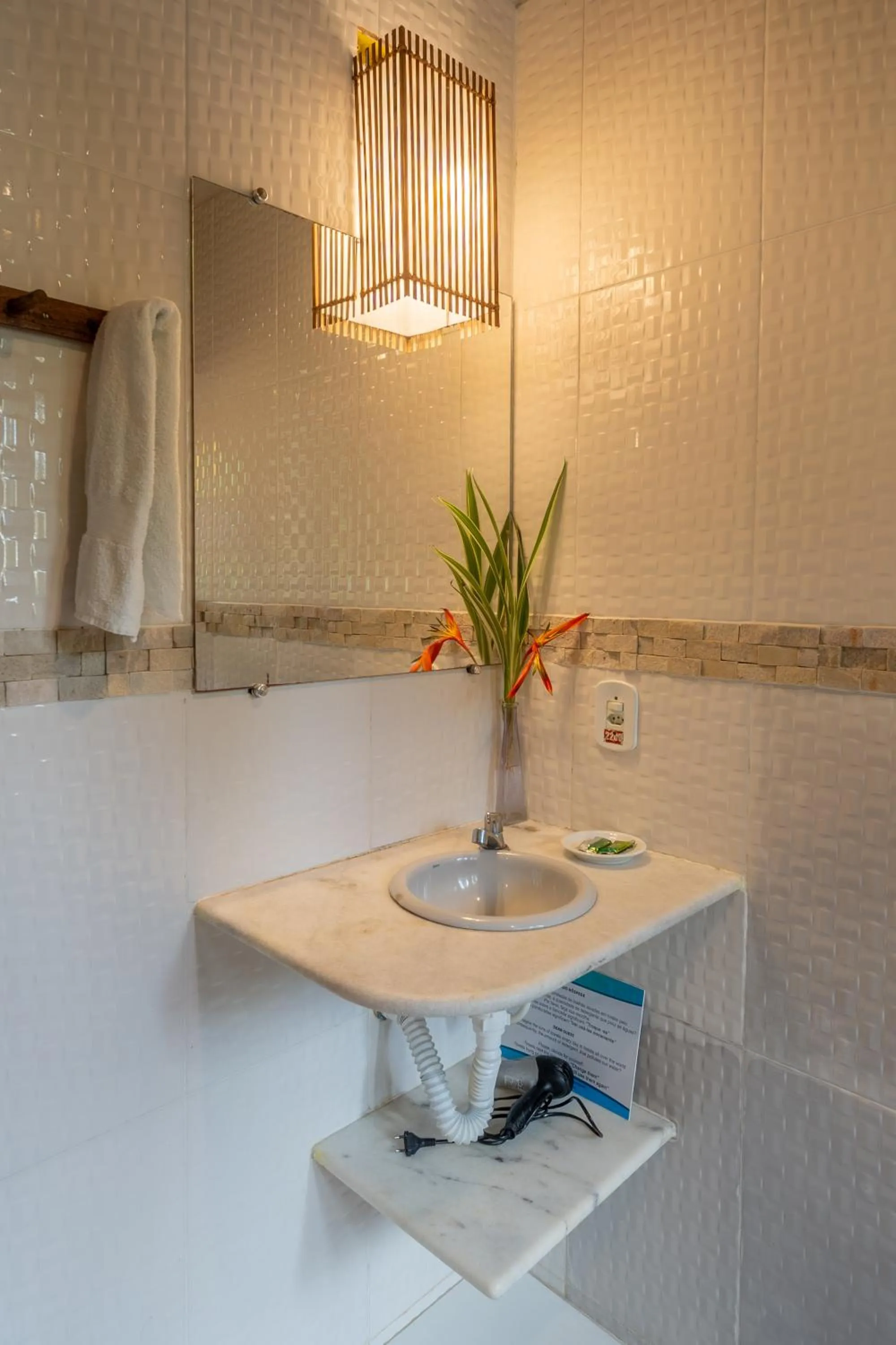 Bathroom in Sueds Trancoso