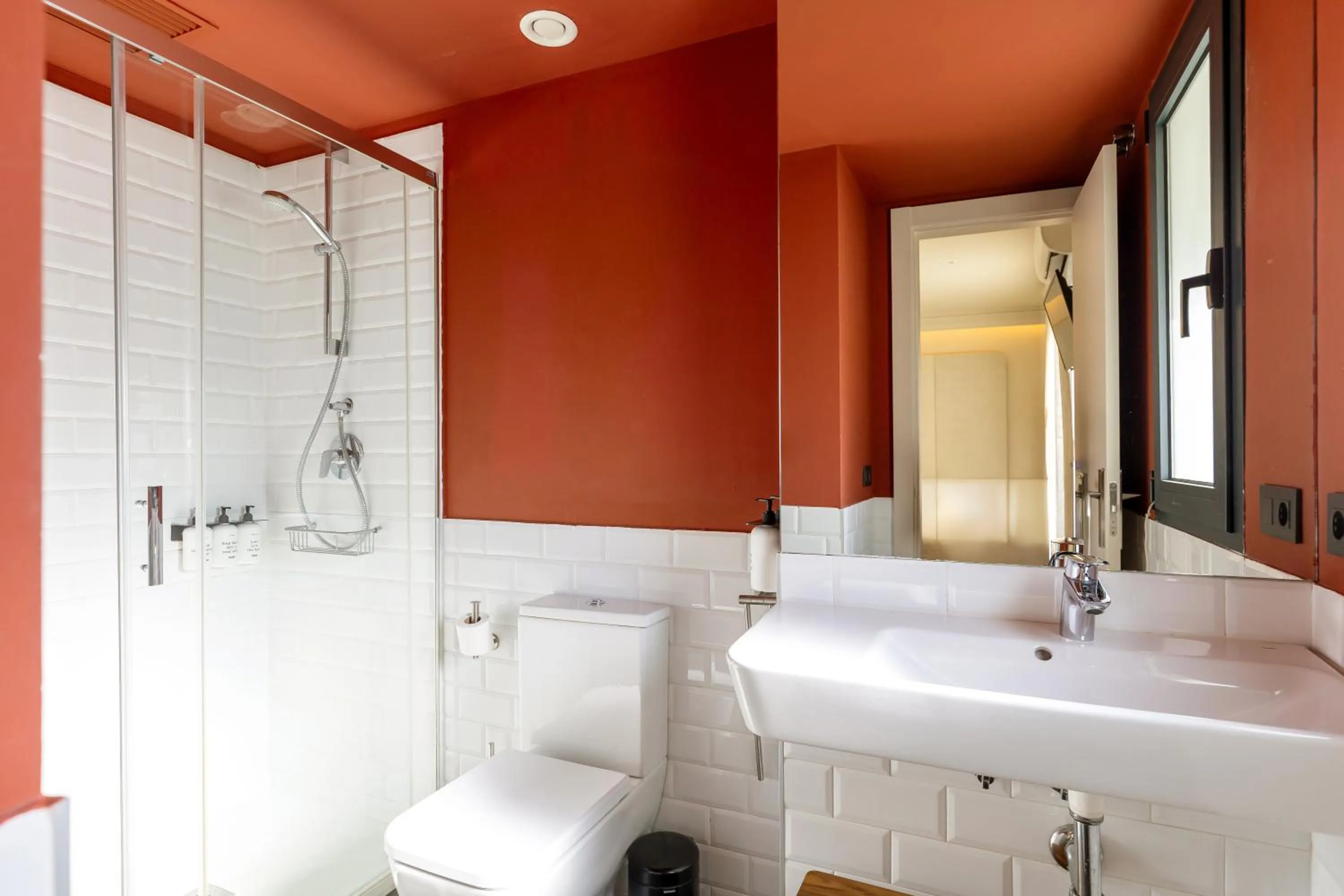 Shower in Colectia Hotel Parada del Marqués