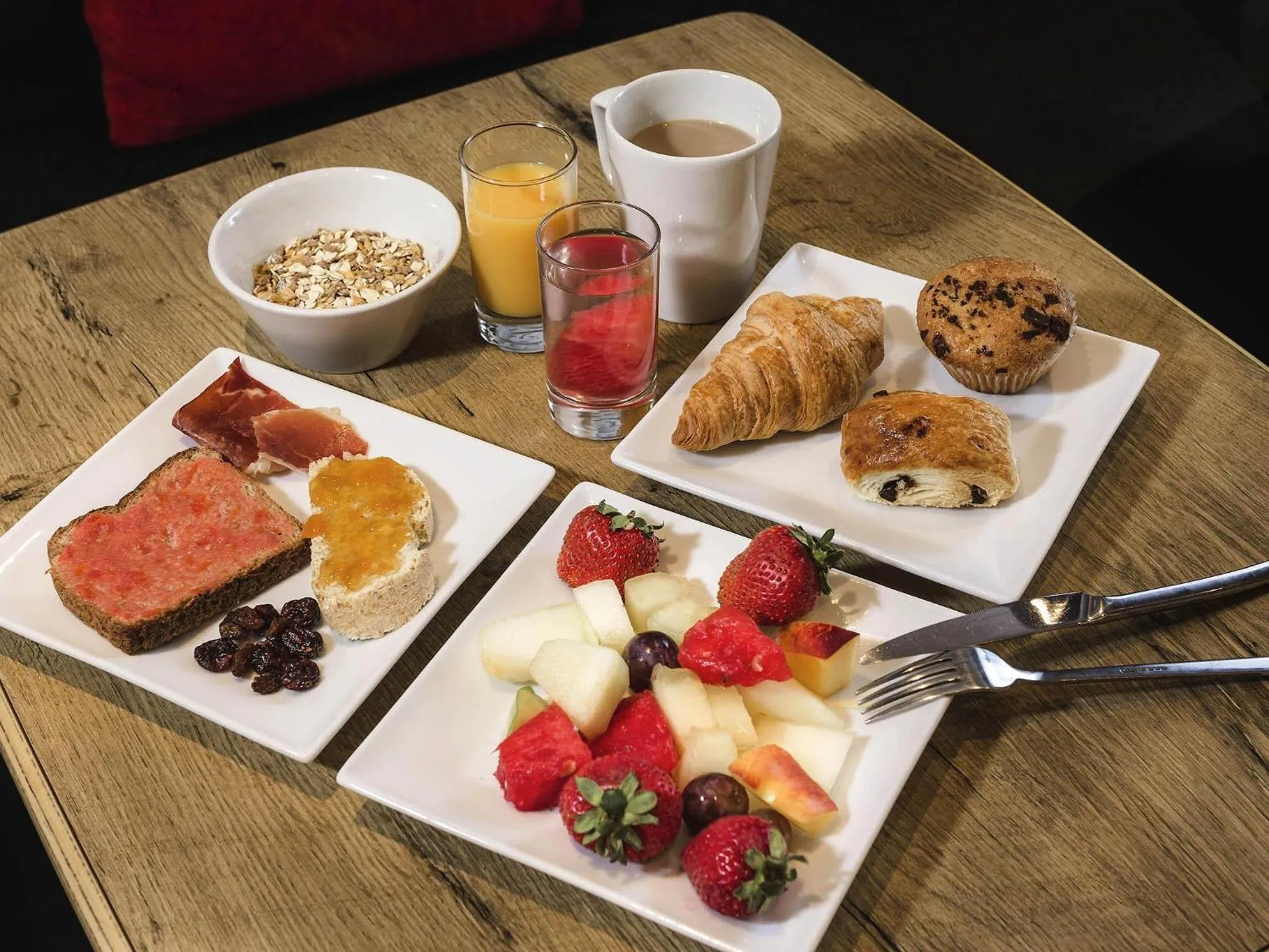 Breakfast in Ibis Montmelo Granollers