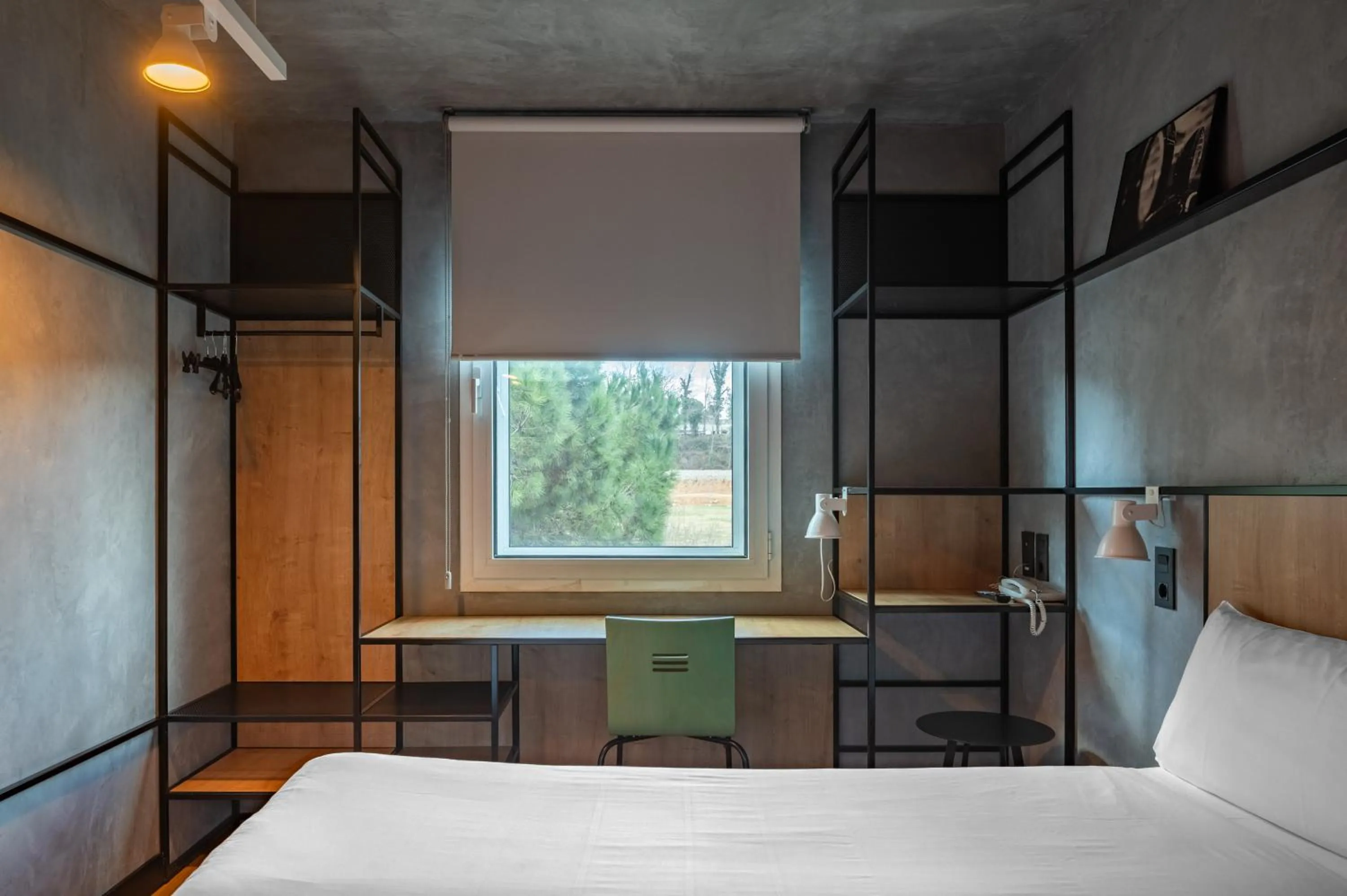 Bedroom, Bed in Ibis Montmelo Granollers