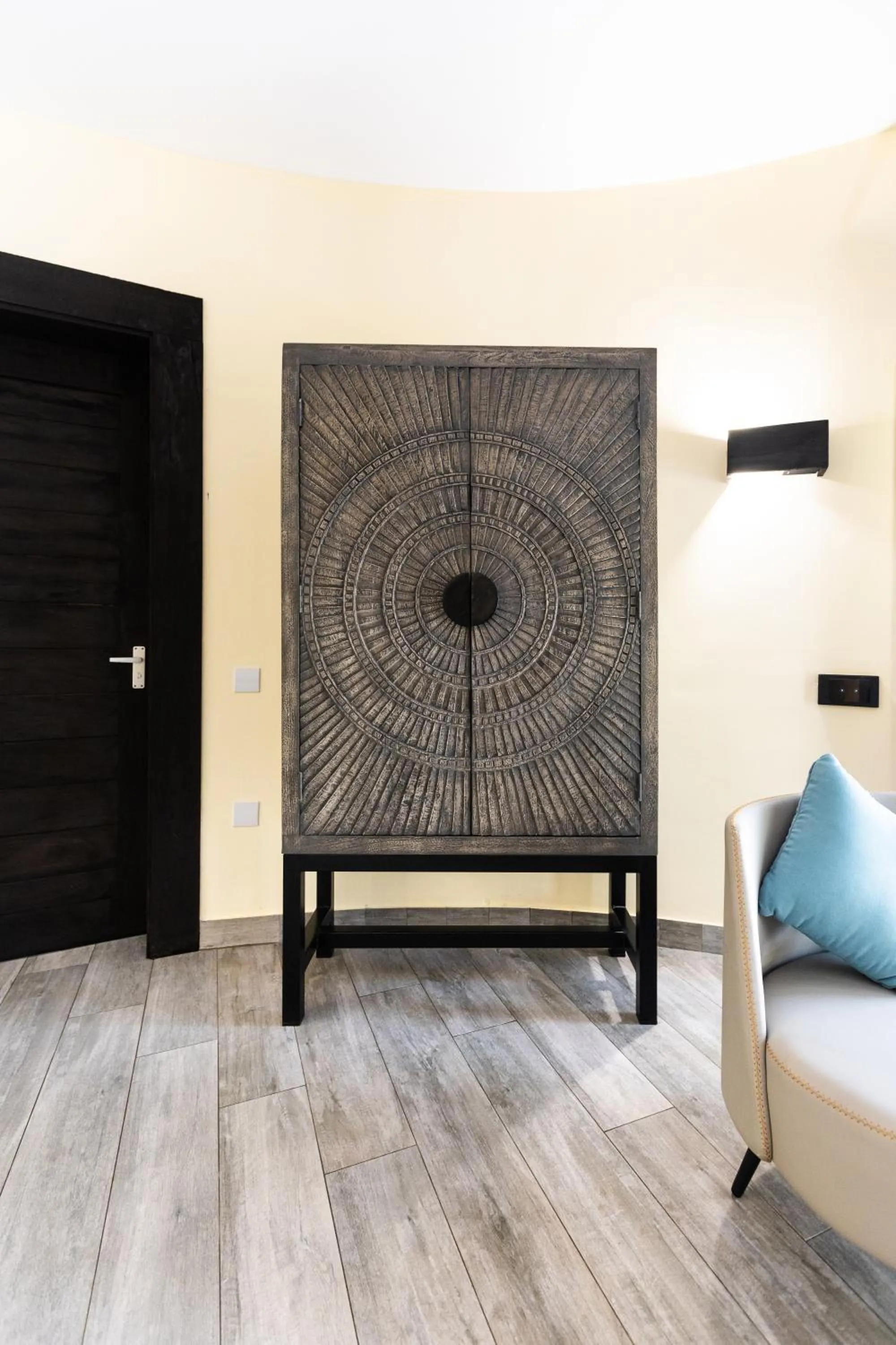 wardrobe in Blue Moon Resort