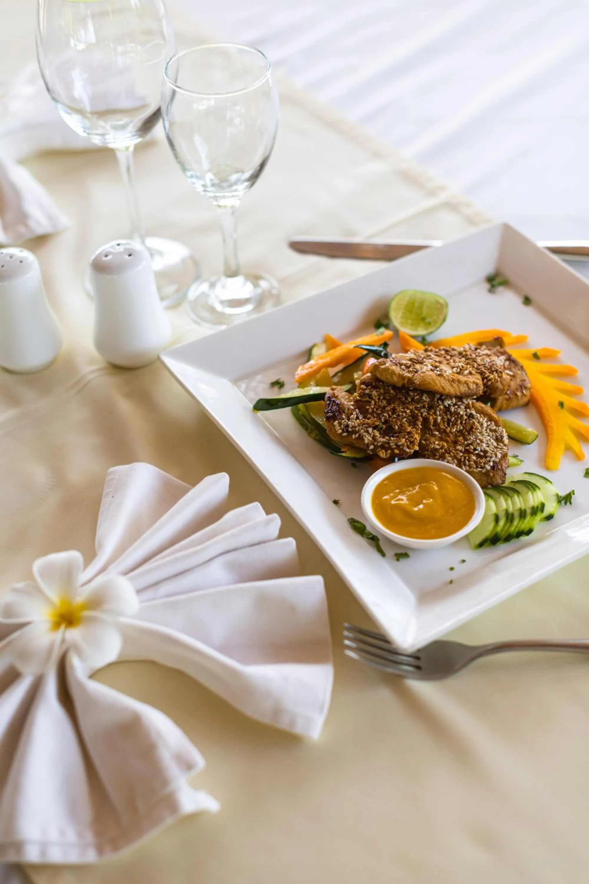 Food and drinks in Blue Moon Resort