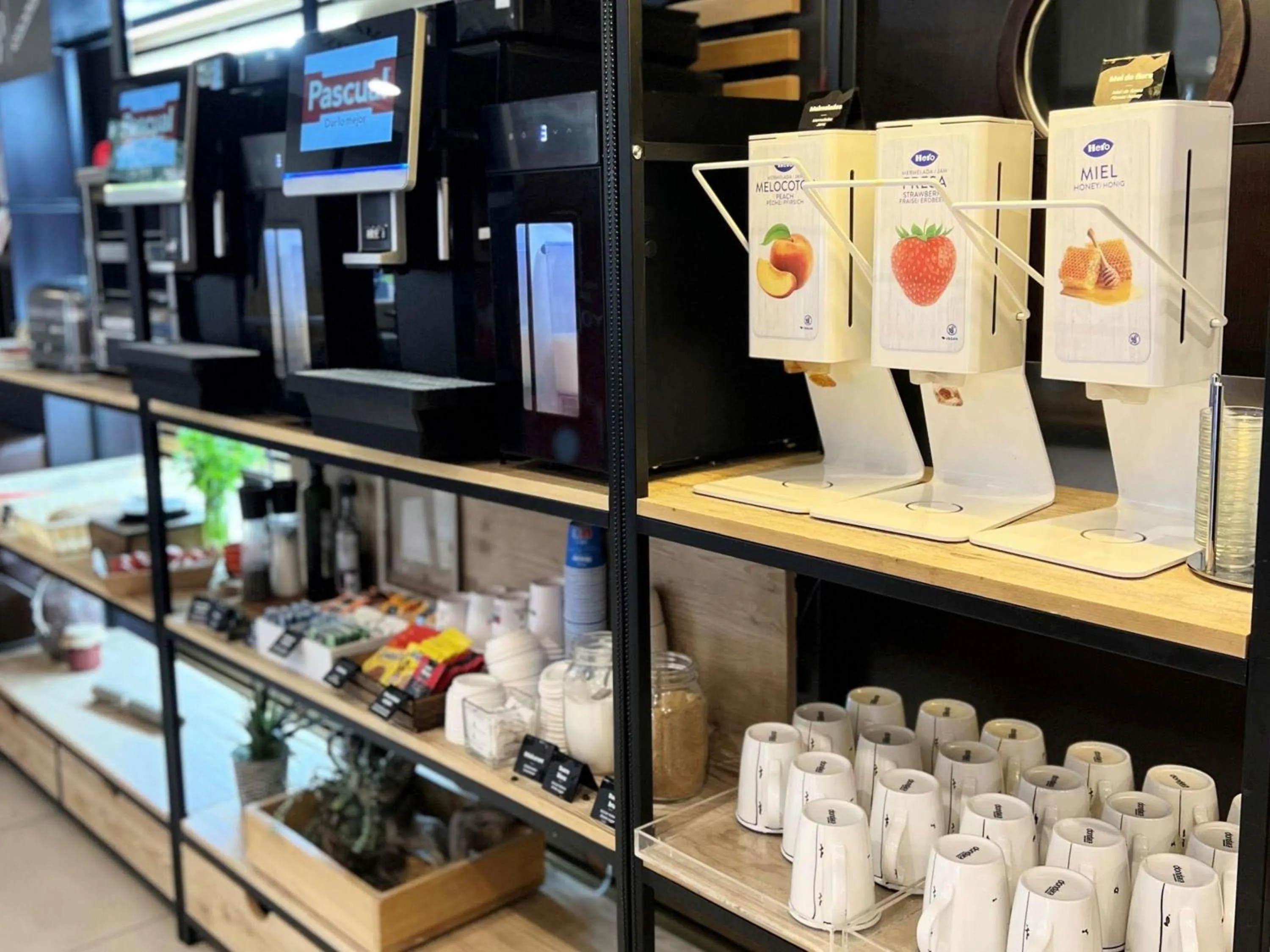 Breakfast in Ibis Ripollet