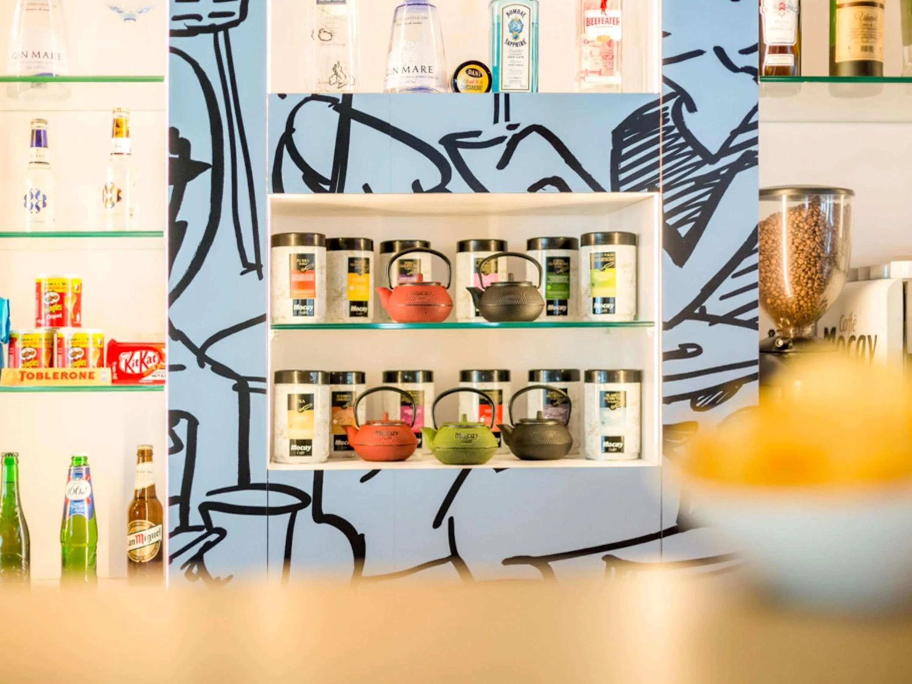 Lounge or bar in Ibis Barcelona Castelldefels