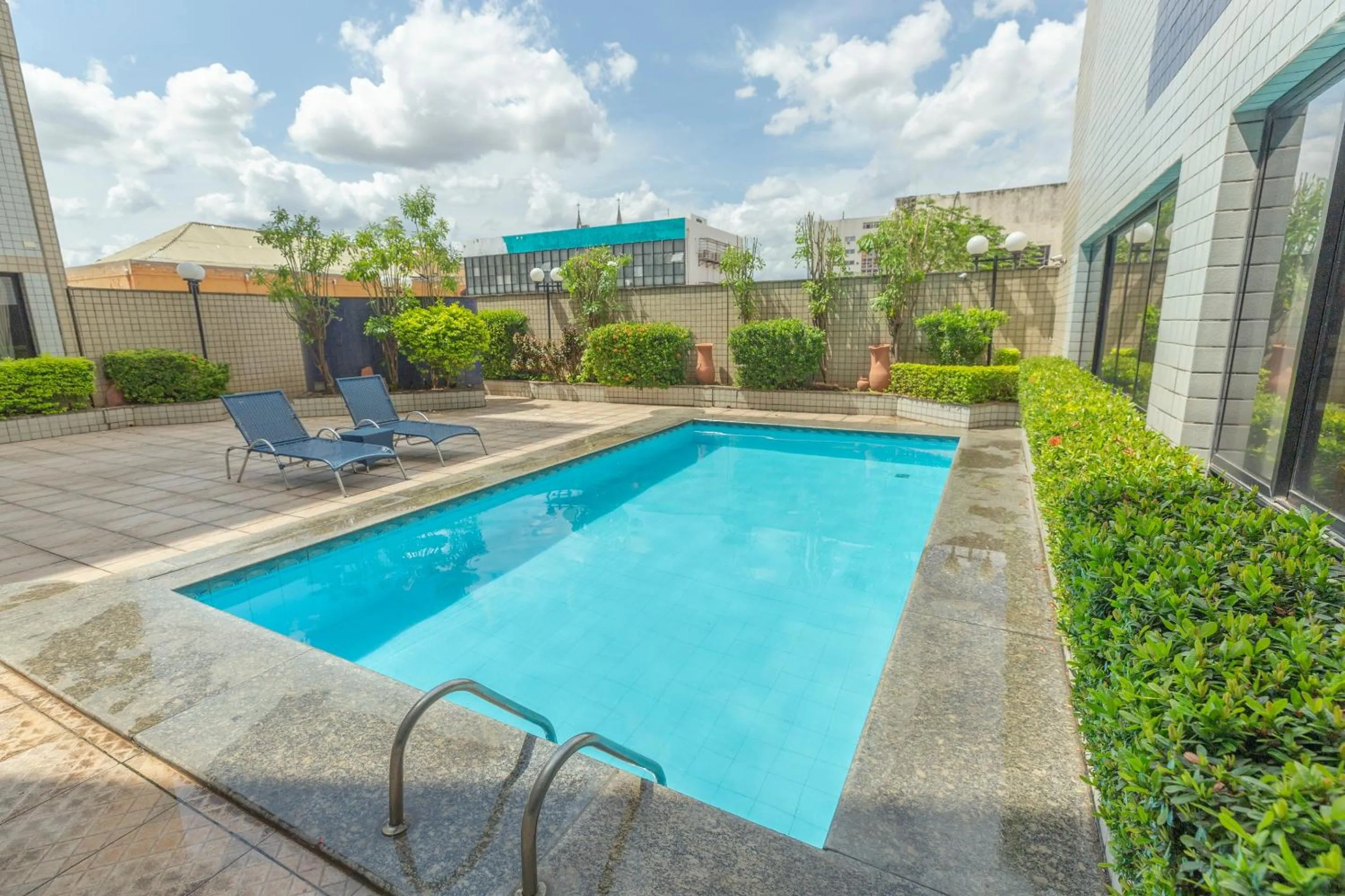 Swimming pool in Rede Andrade Real